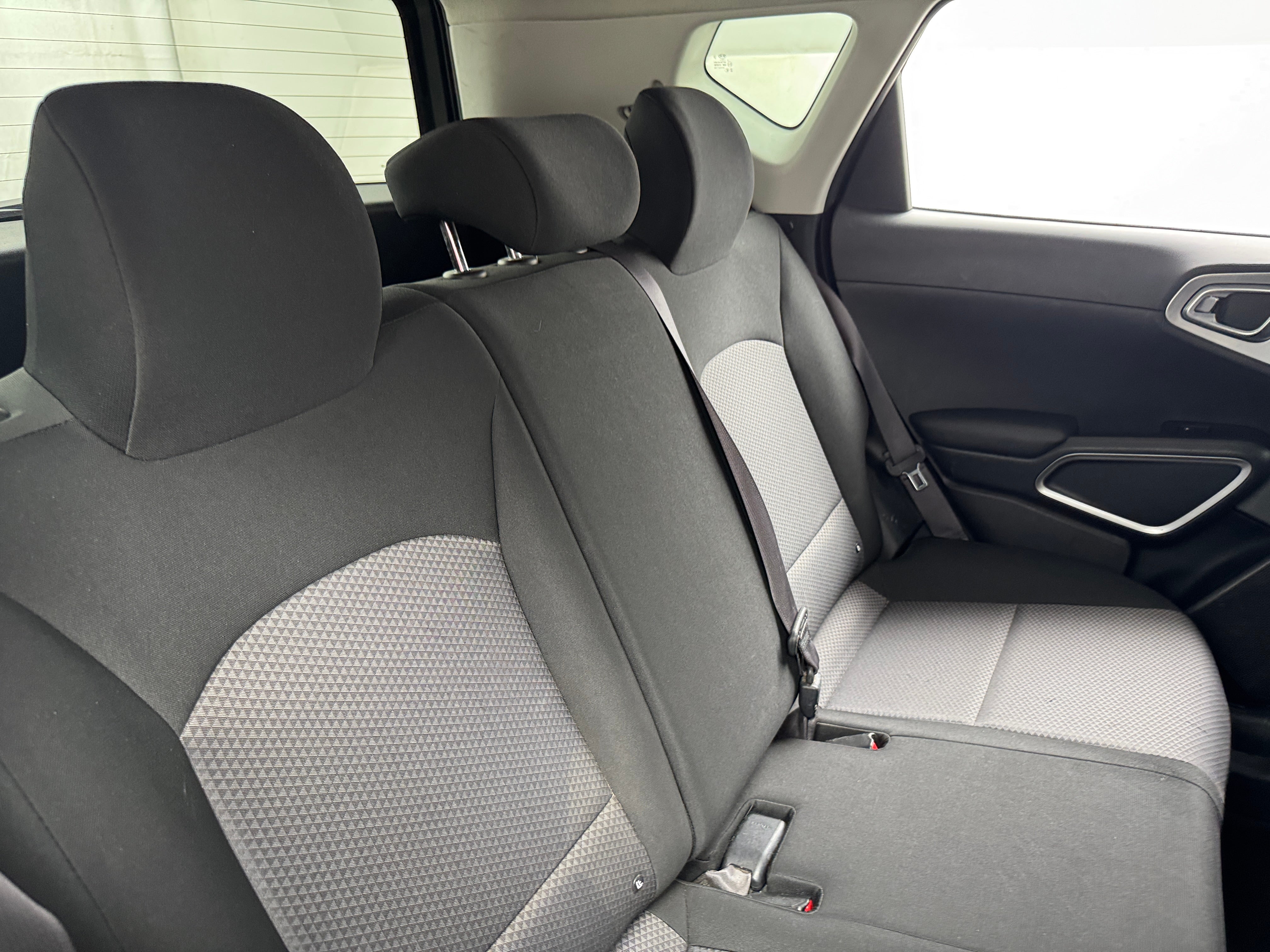 2020 Kia Soul LX 6