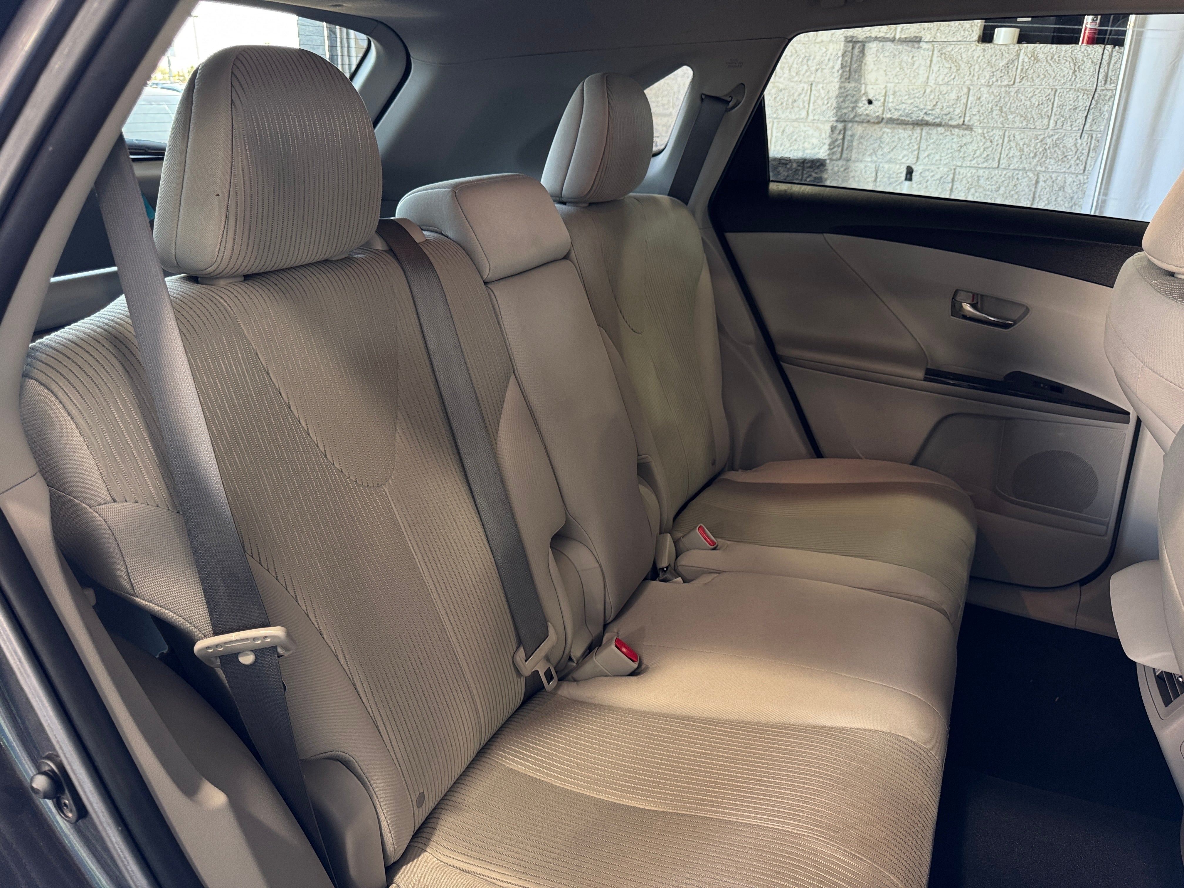 2014 Toyota Venza LE 6