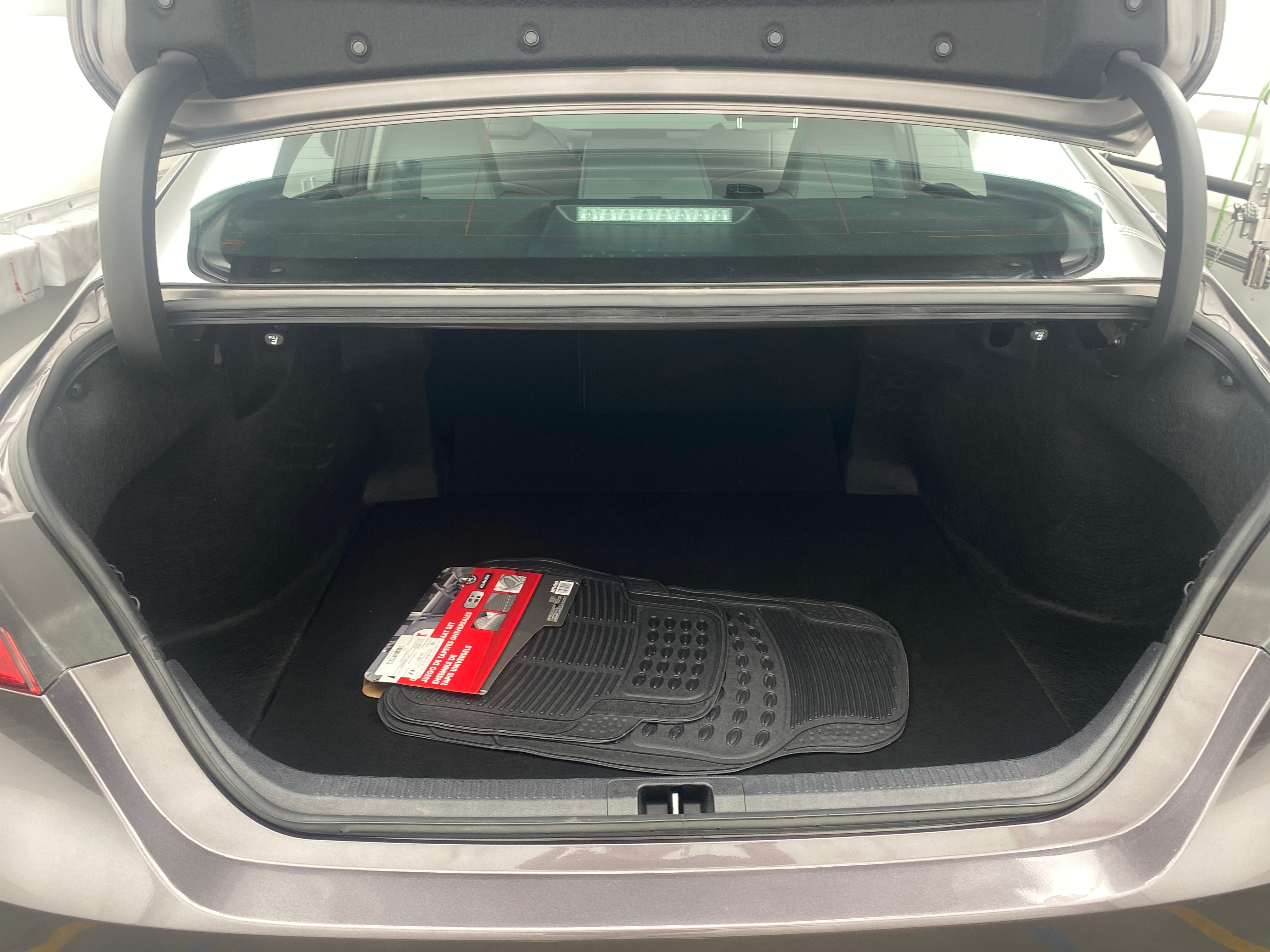 2023 Toyota Camry SE 6