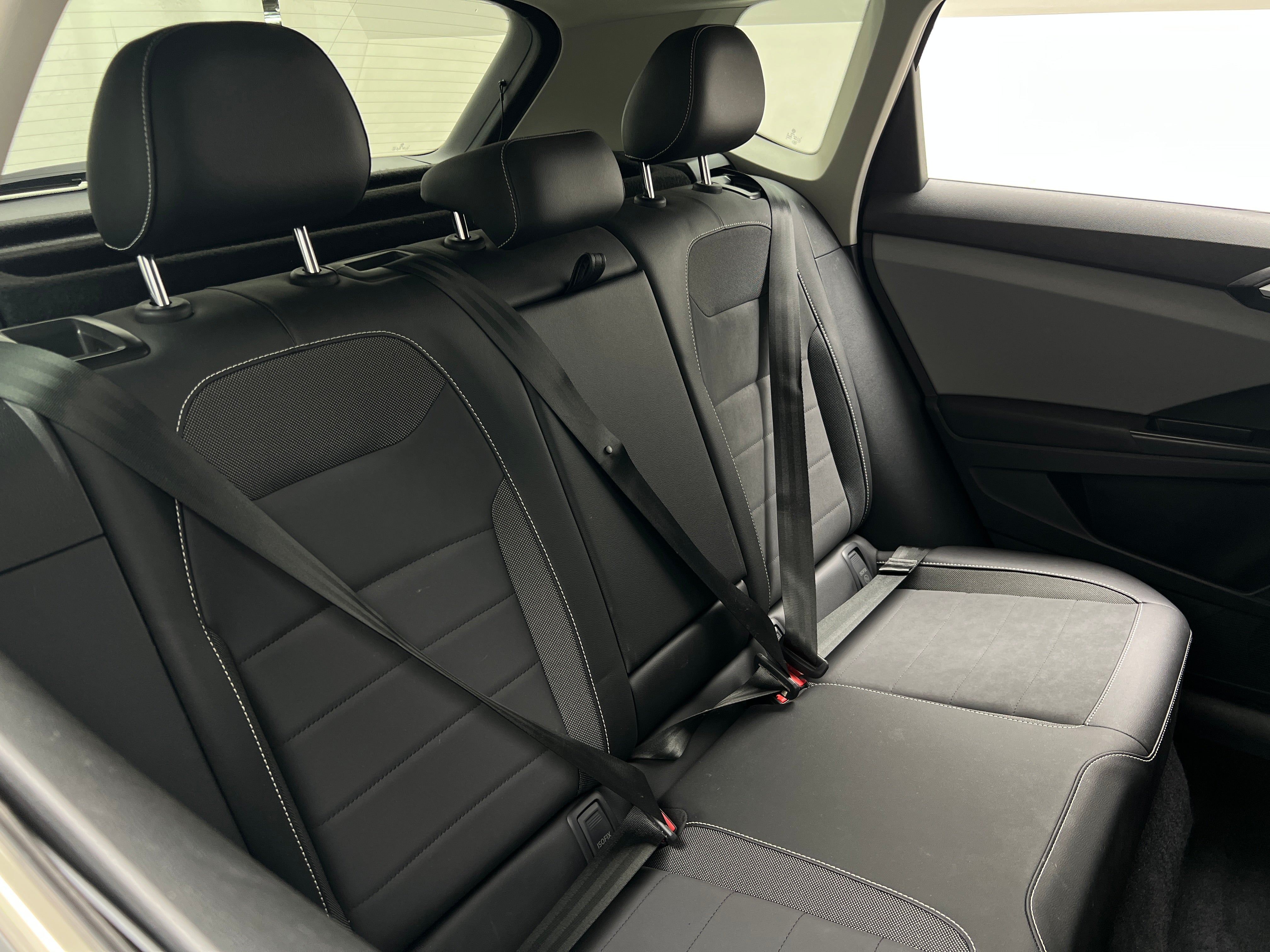 2022 Volkswagen Taos SE 5