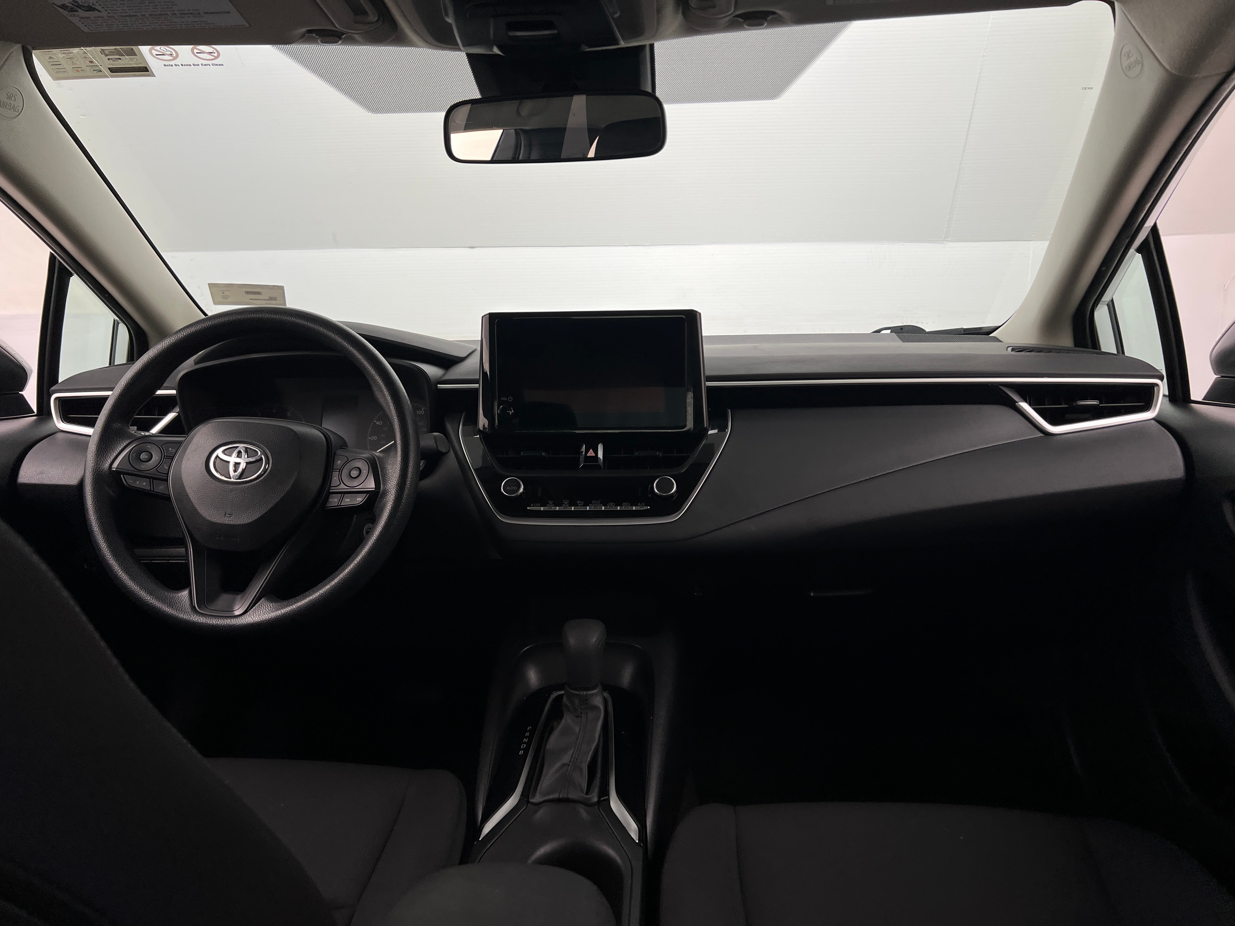 2023 Toyota Corolla LE 3