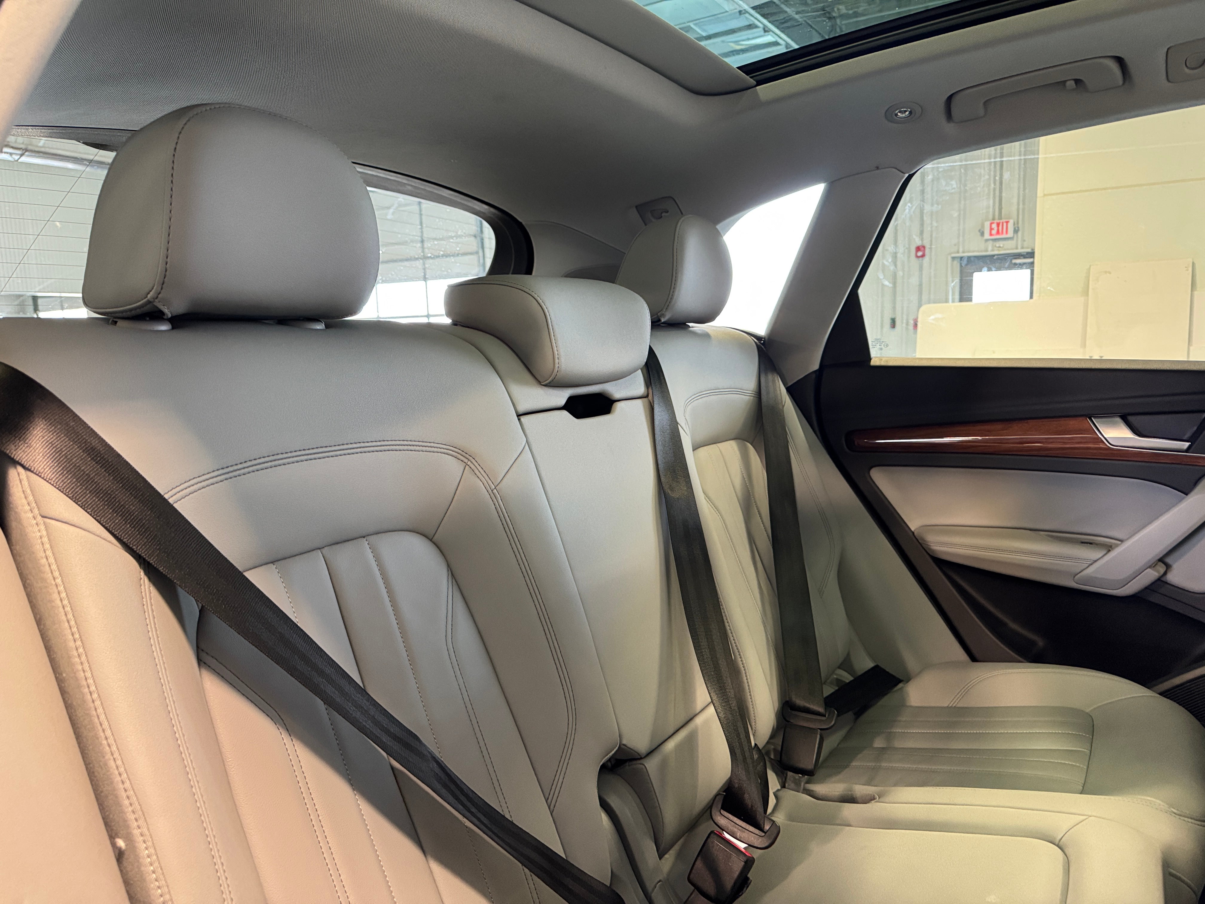2022 Audi Q5 e Premium Plus 5