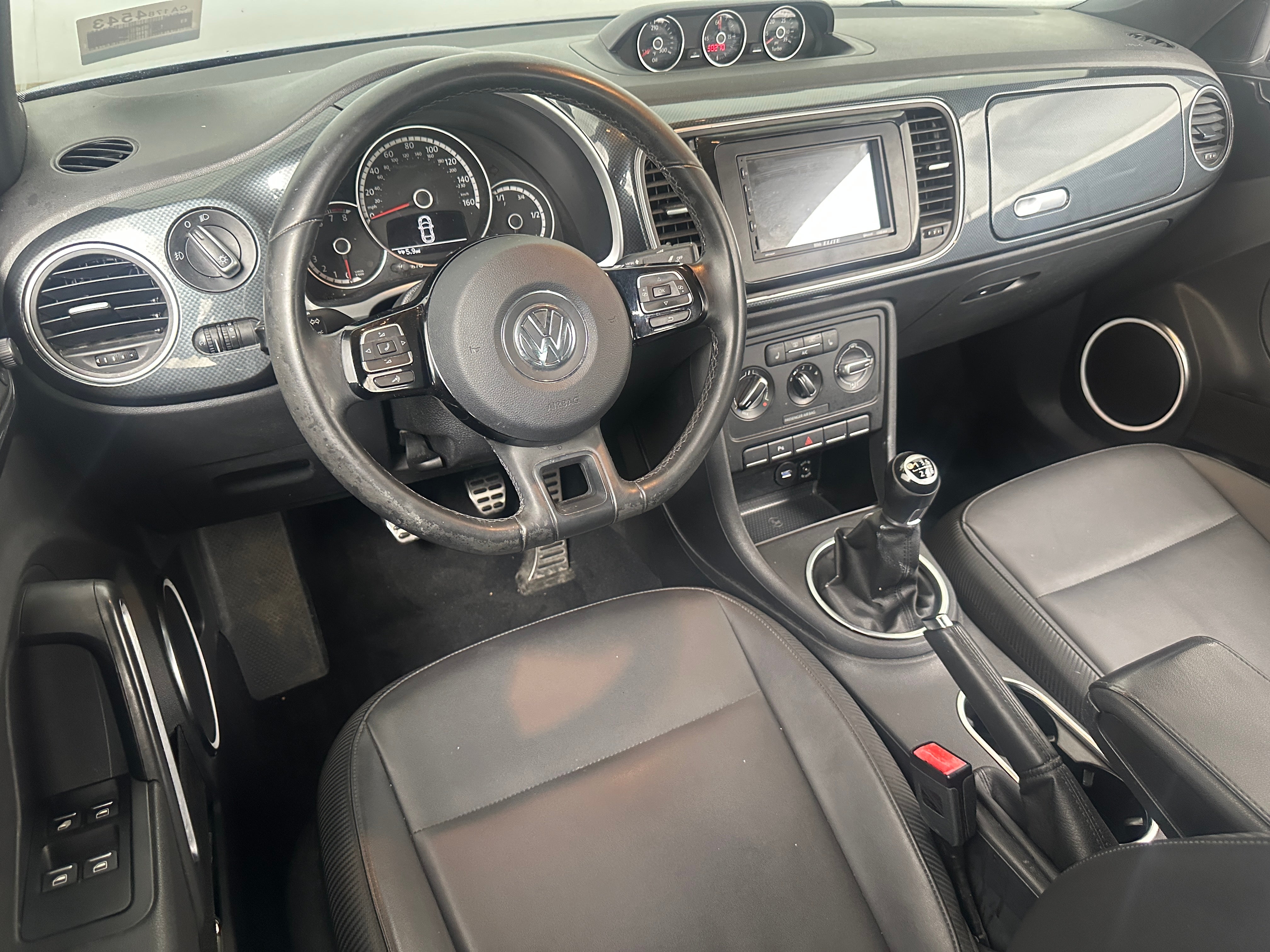 2014 Volkswagen Beetle R-Line 3
