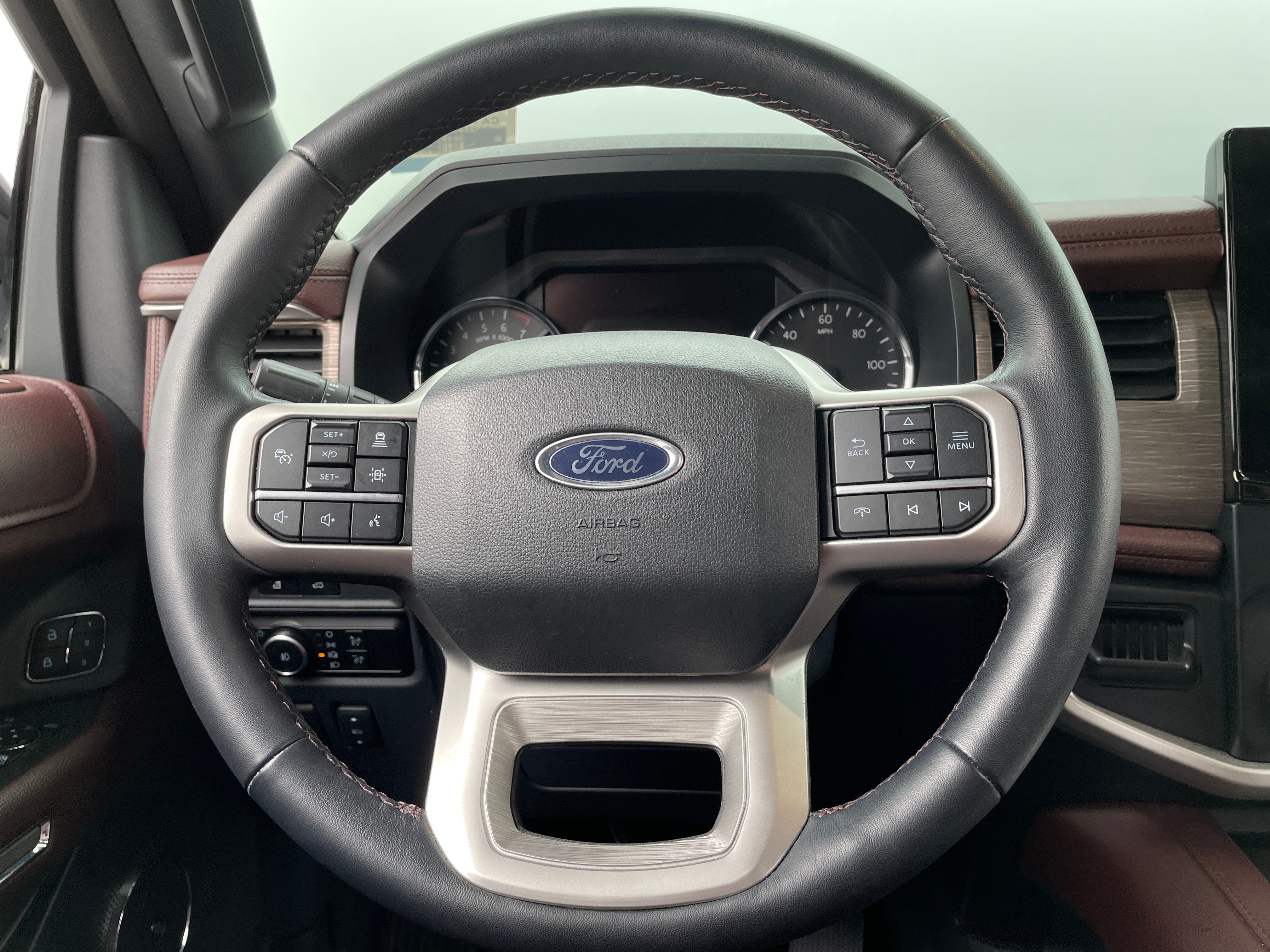2024 Ford Expedition Limited 4