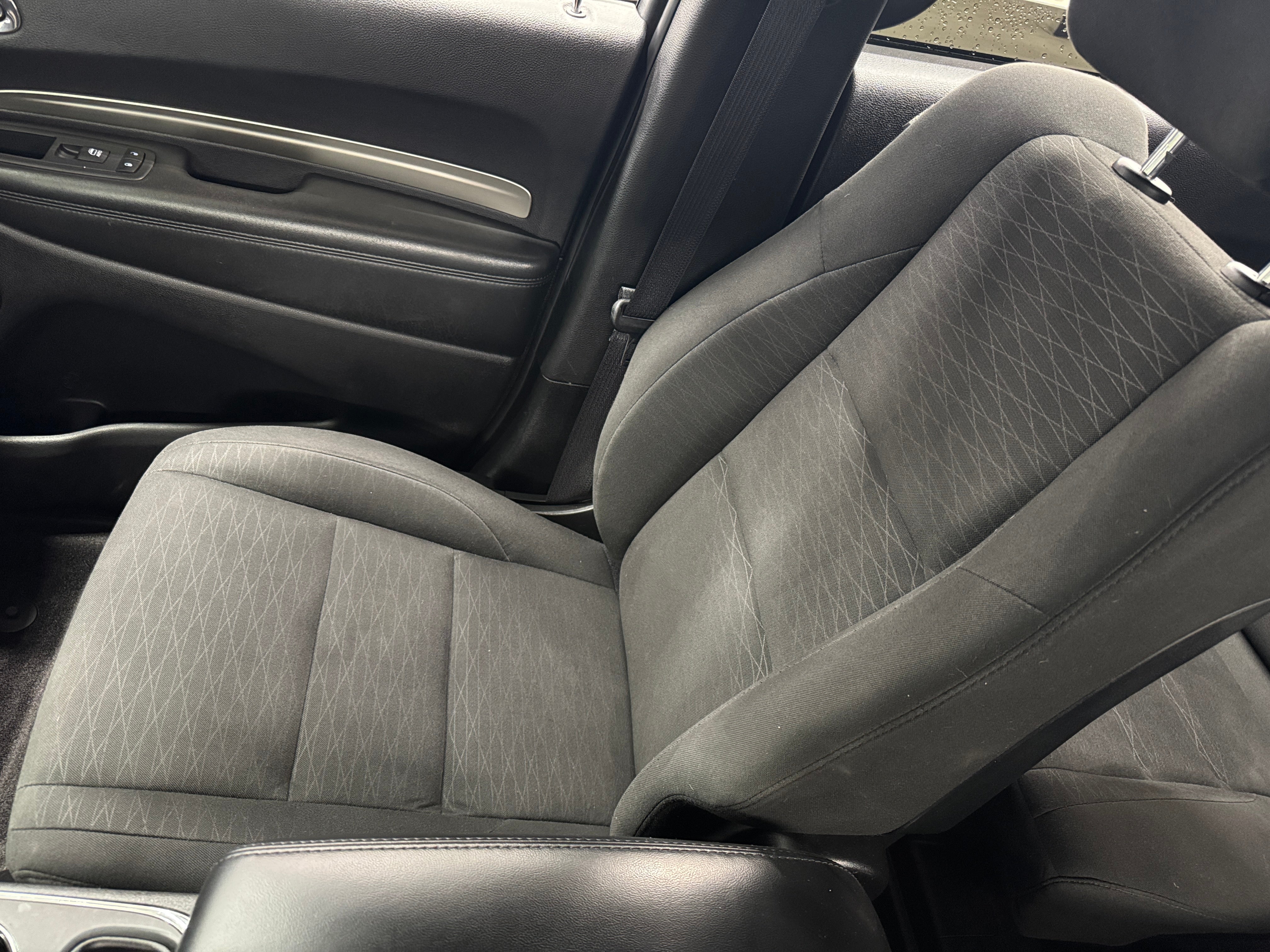 2018 Dodge Durango SXT 2