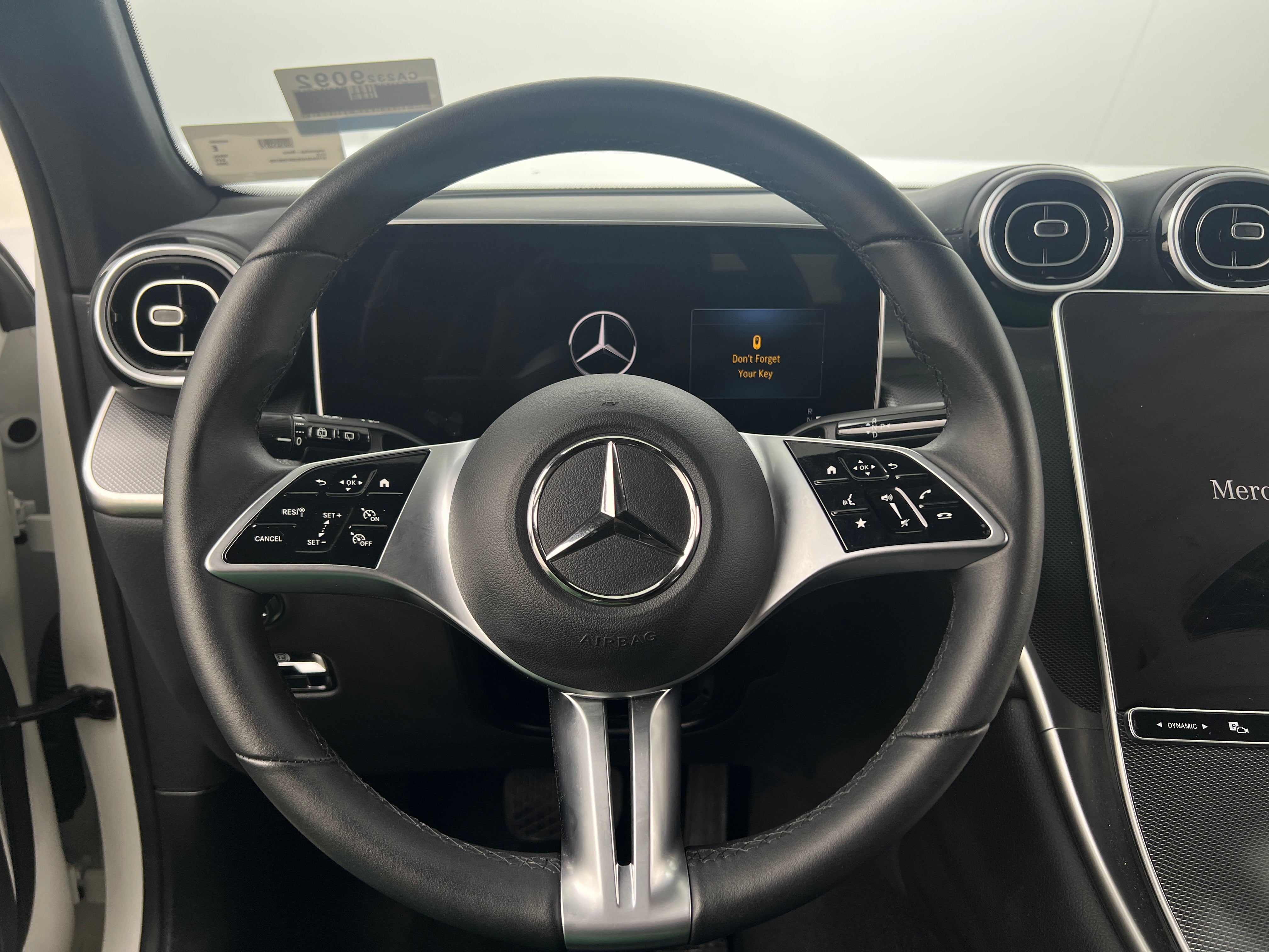 2024 Mercedes-Benz GLC 300 4