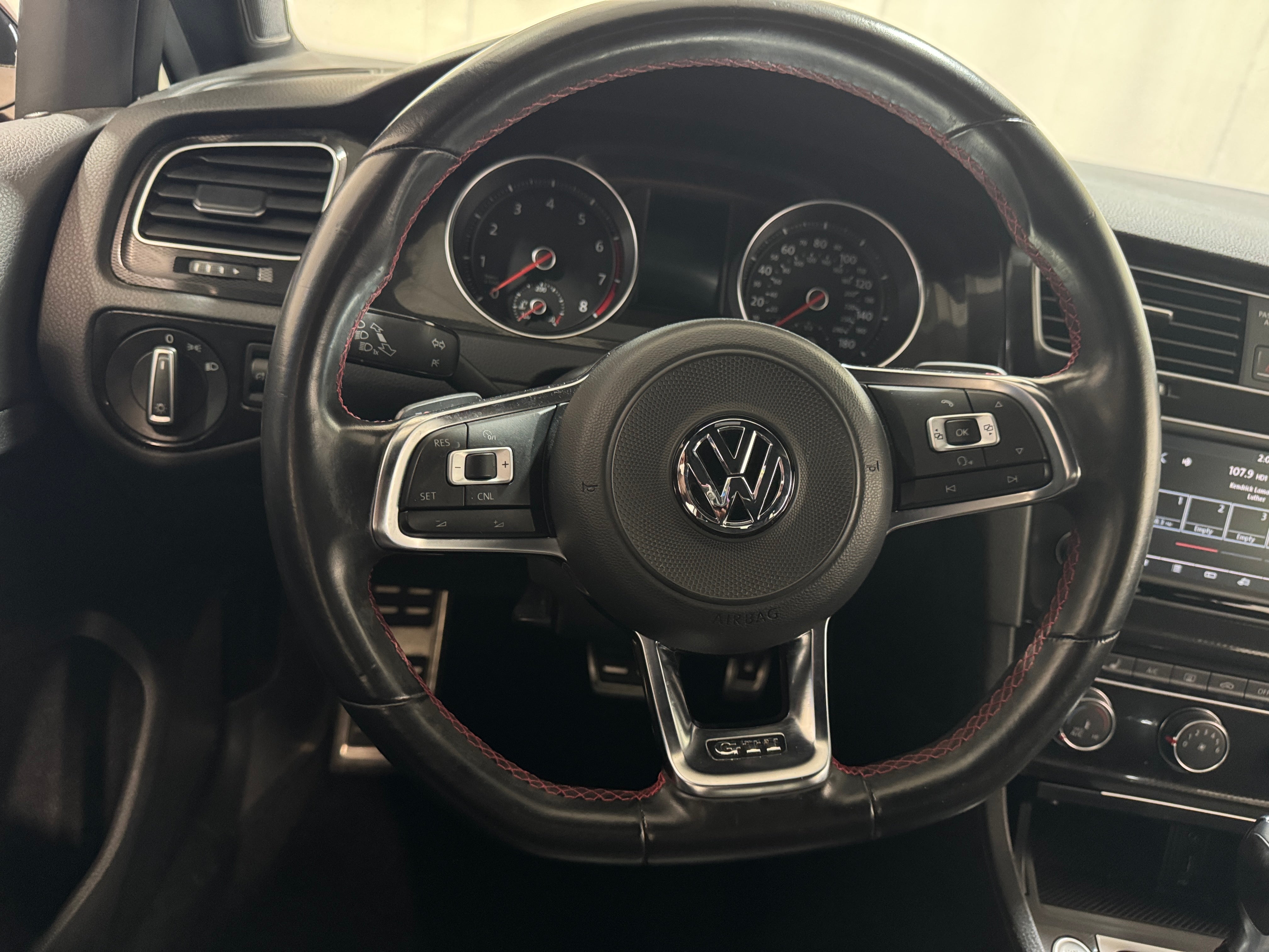 2017 Volkswagen Golf GTI S 5