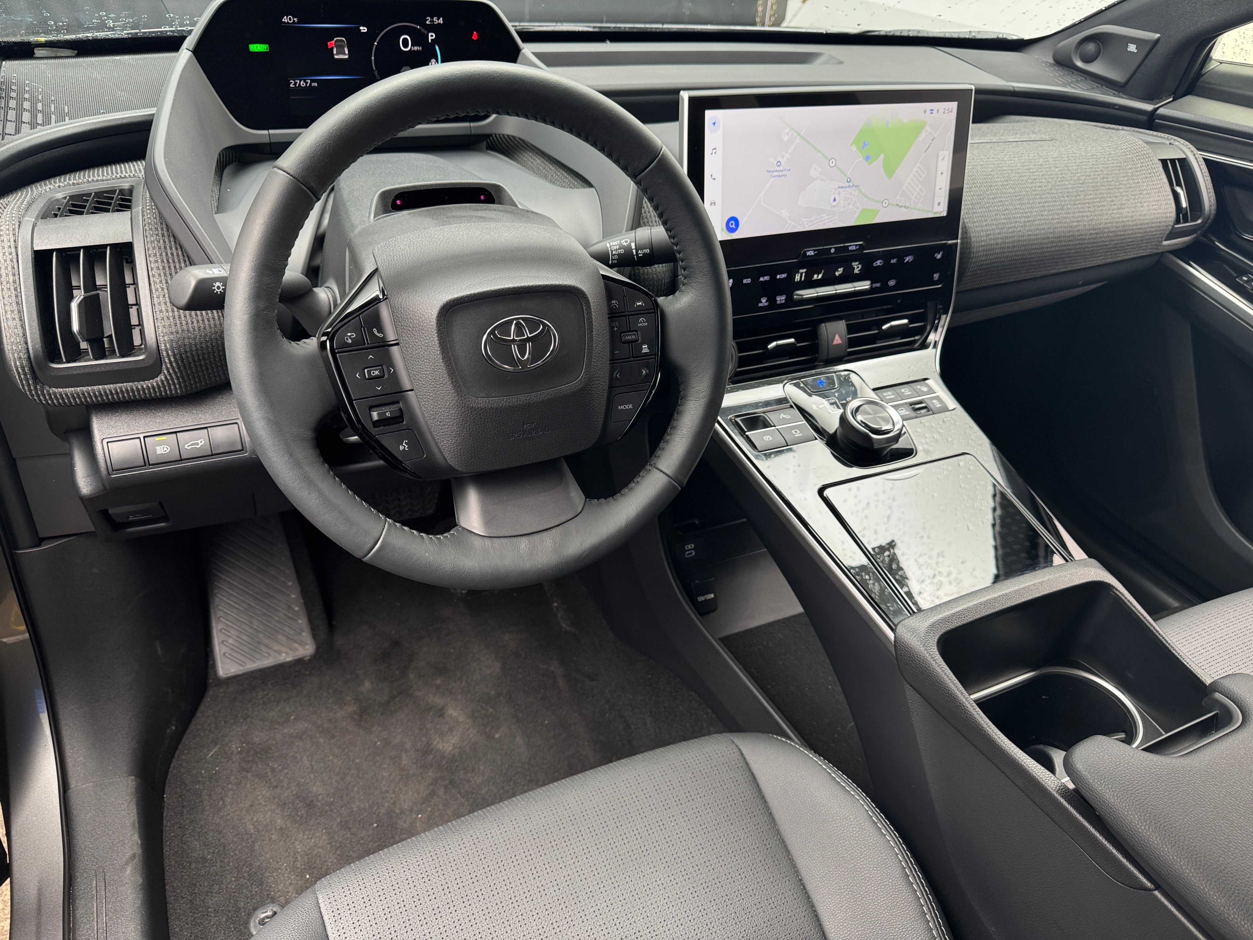 2024 Toyota bZ4X Limited 2