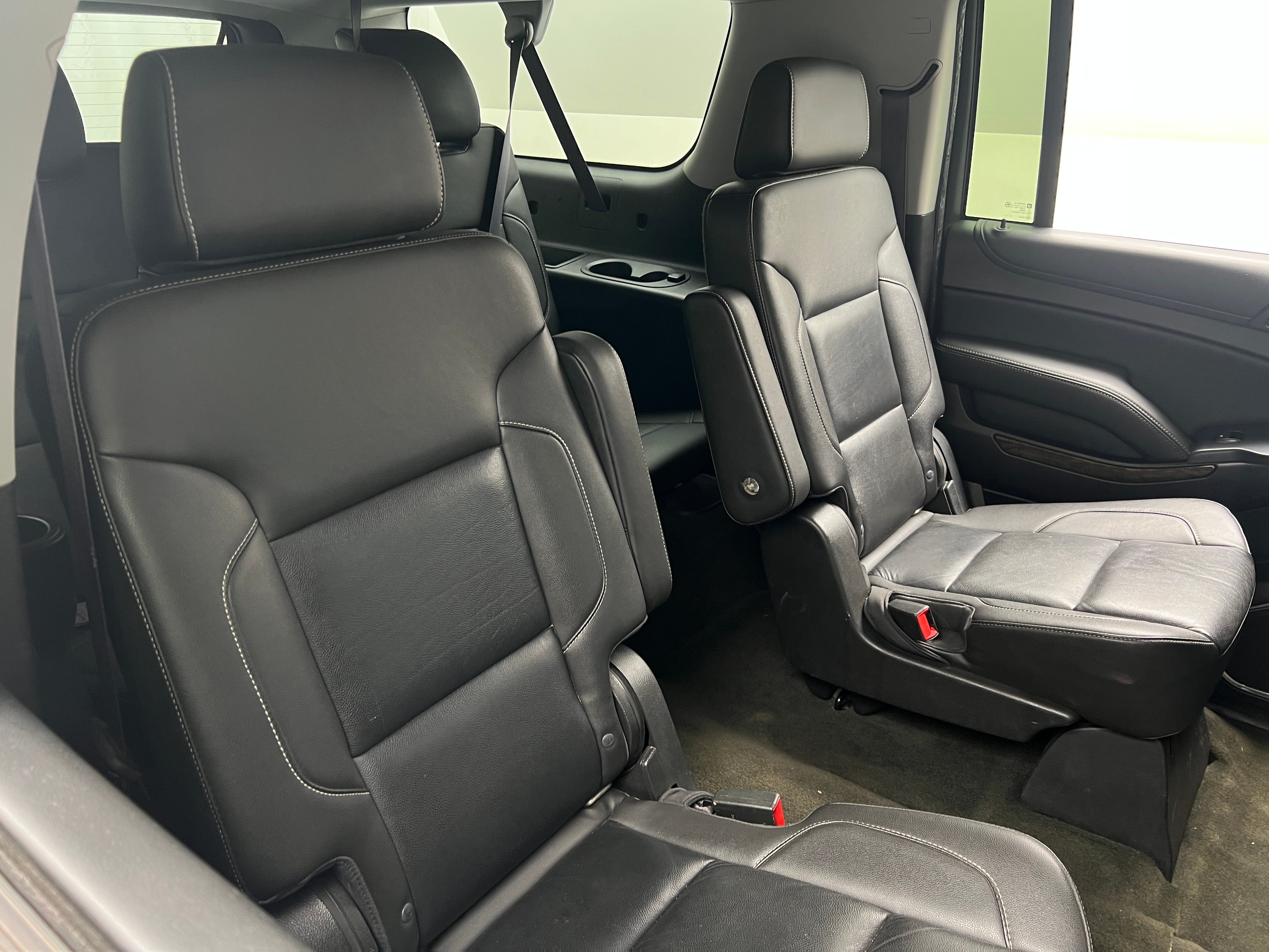 2016 Chevrolet Suburban LT 5