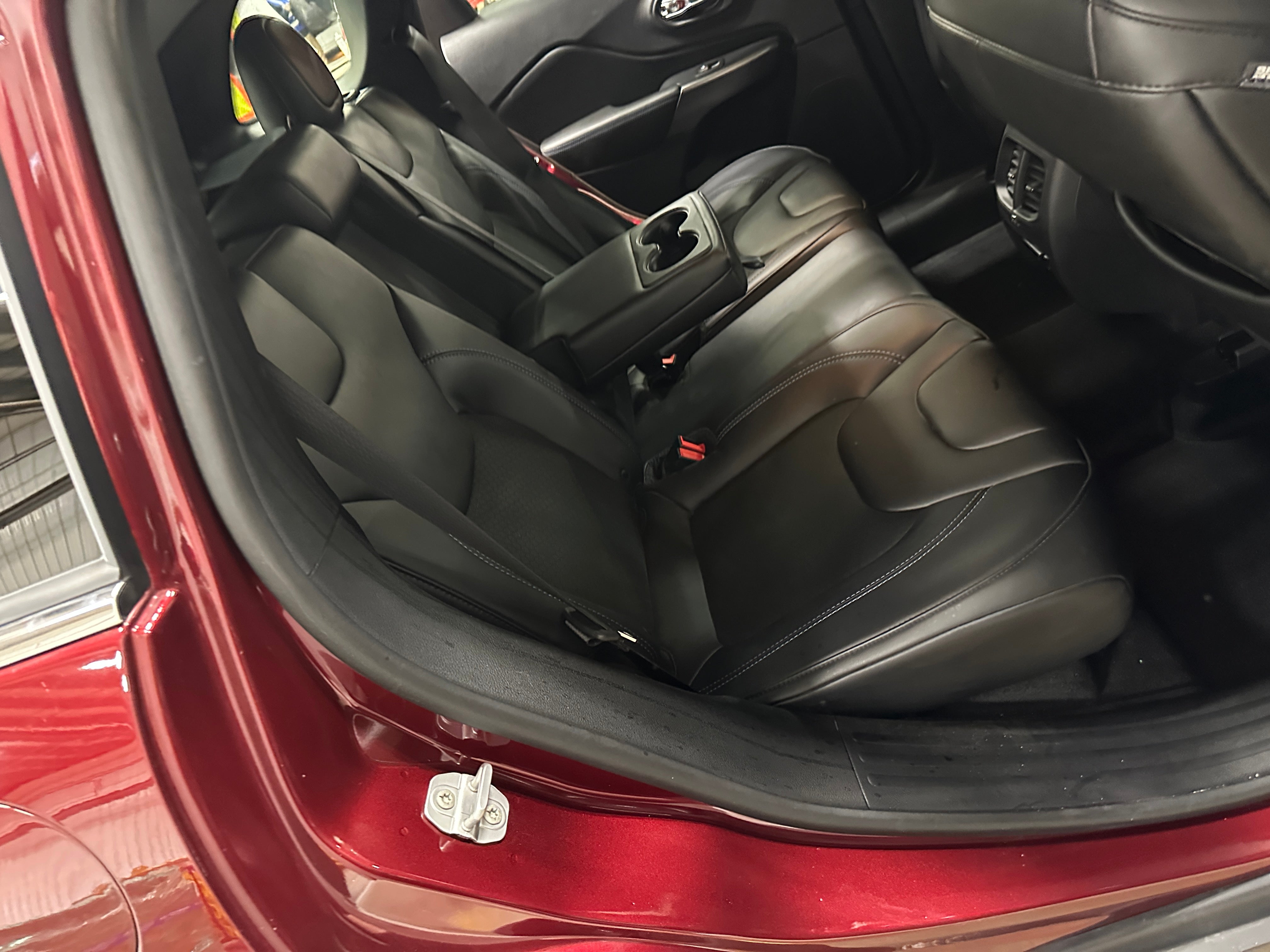2019 Jeep Cherokee Latitude 6