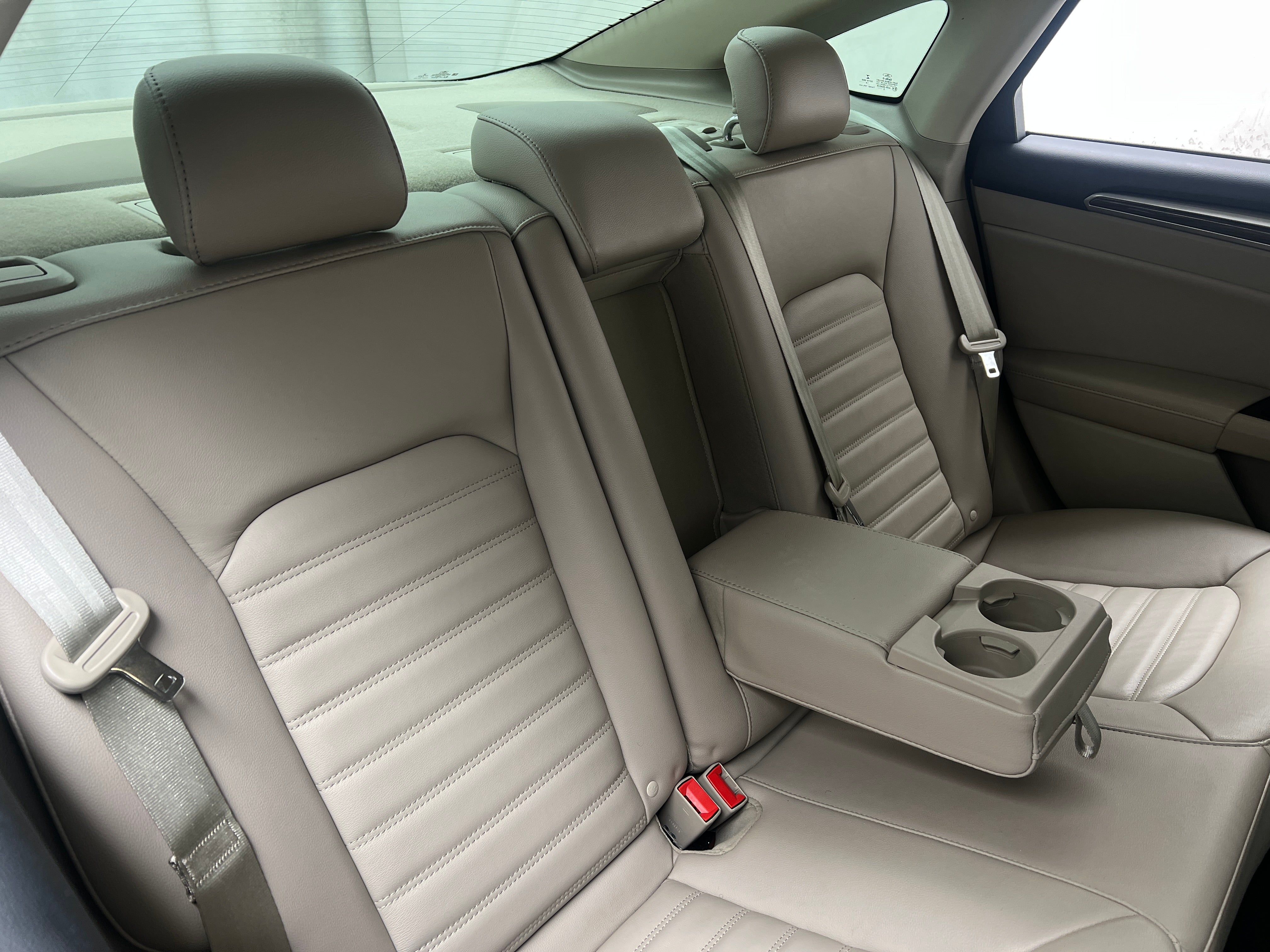 2017 Ford Fusion SE 5