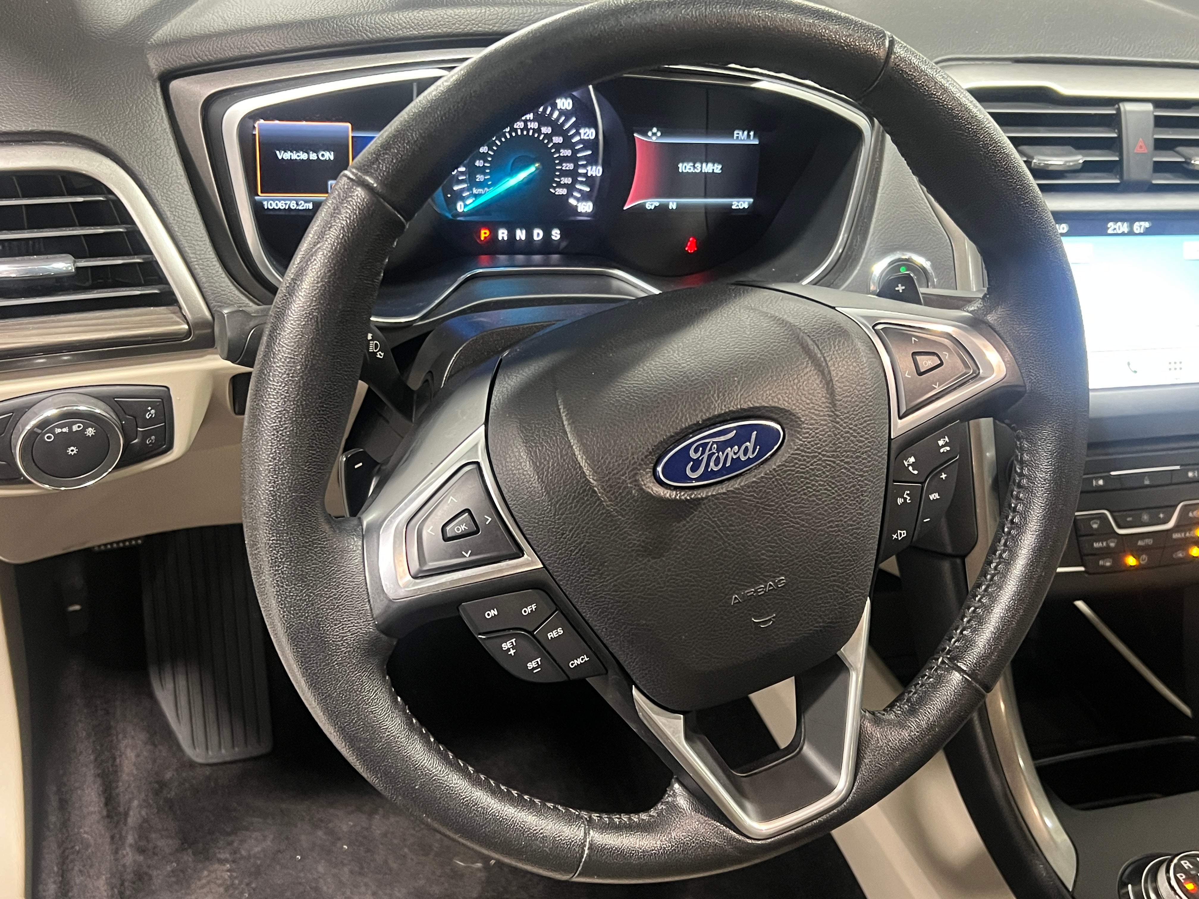 2017 Ford Fusion SE 4