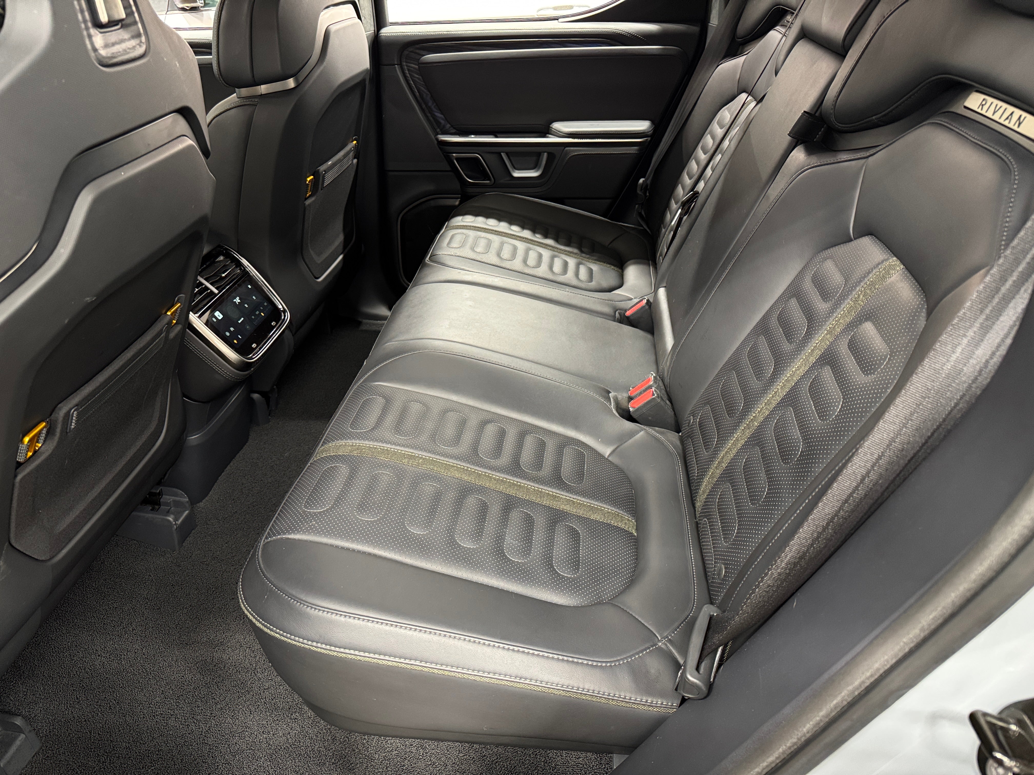 2022 Rivian R1T Adventure 5