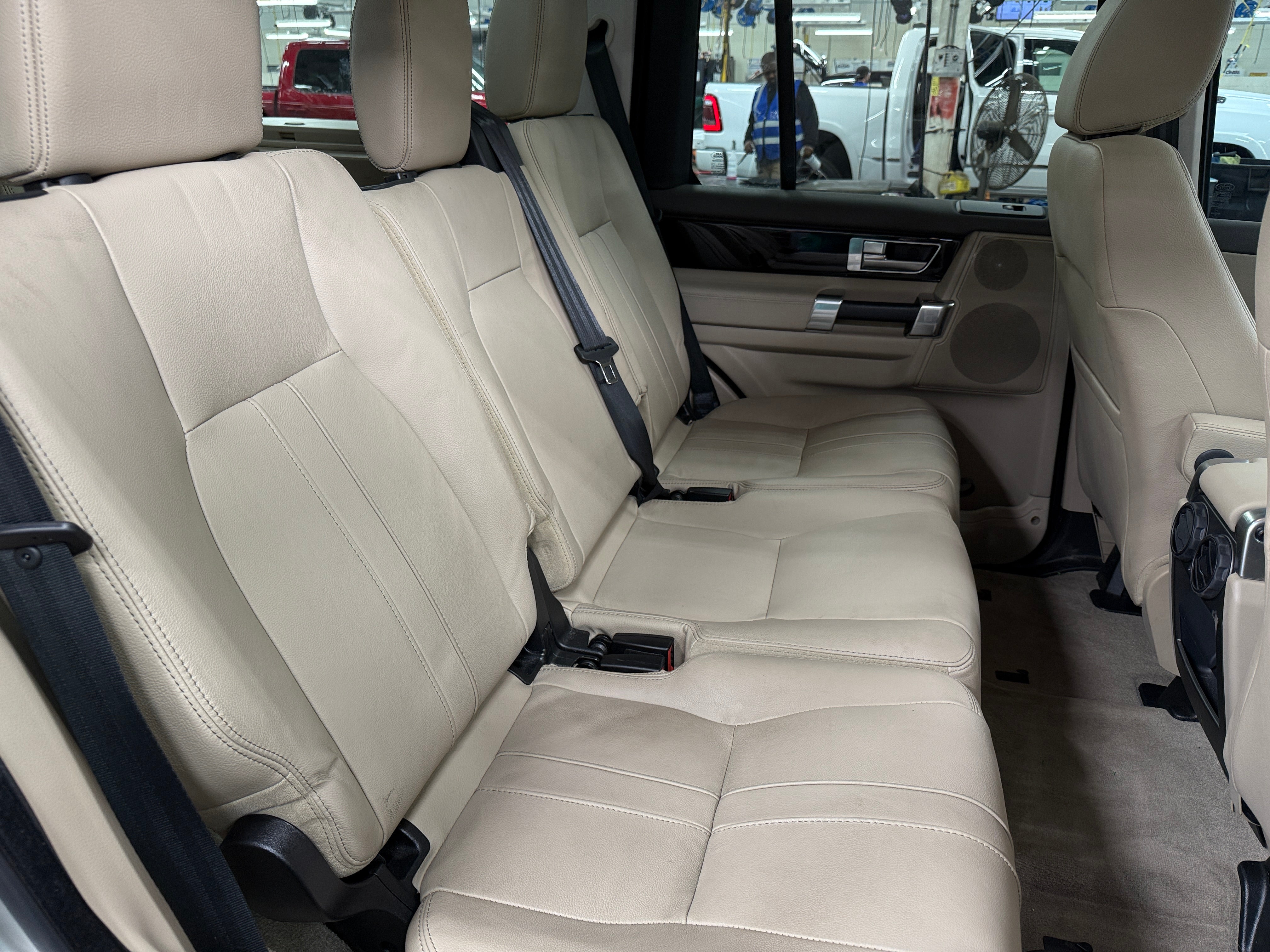 2016 Land Rover LR4 HSE 6