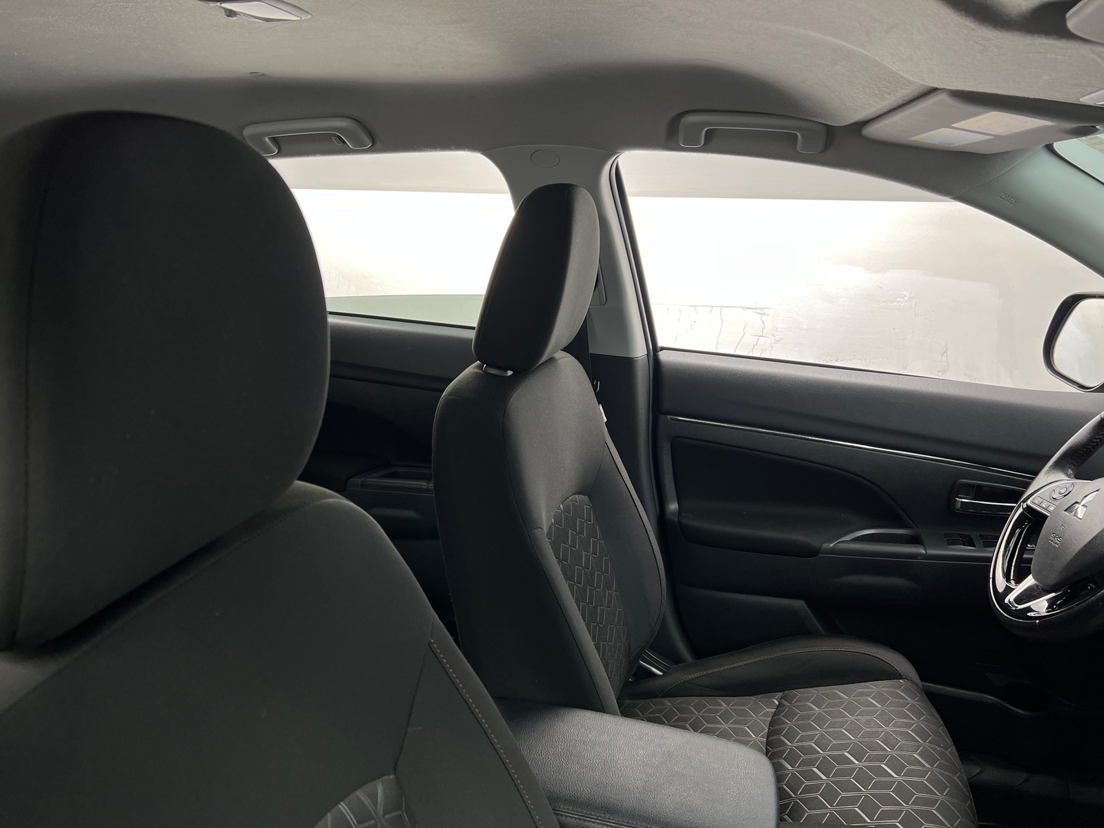 Thumbnail: 2022 Mitsubishi Outlander Sport - 2