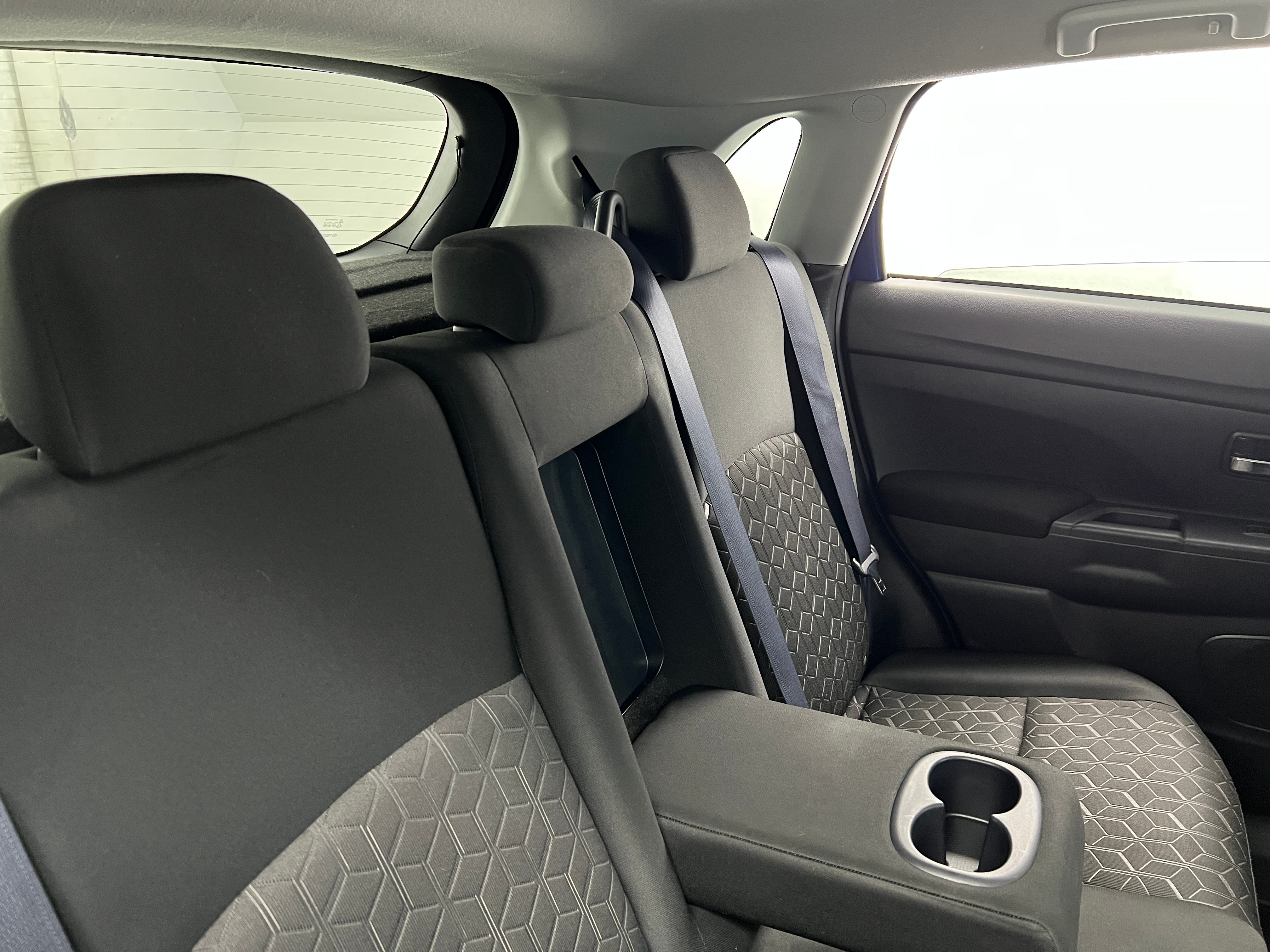 2022 Mitsubishi Outlander Sport LE 6