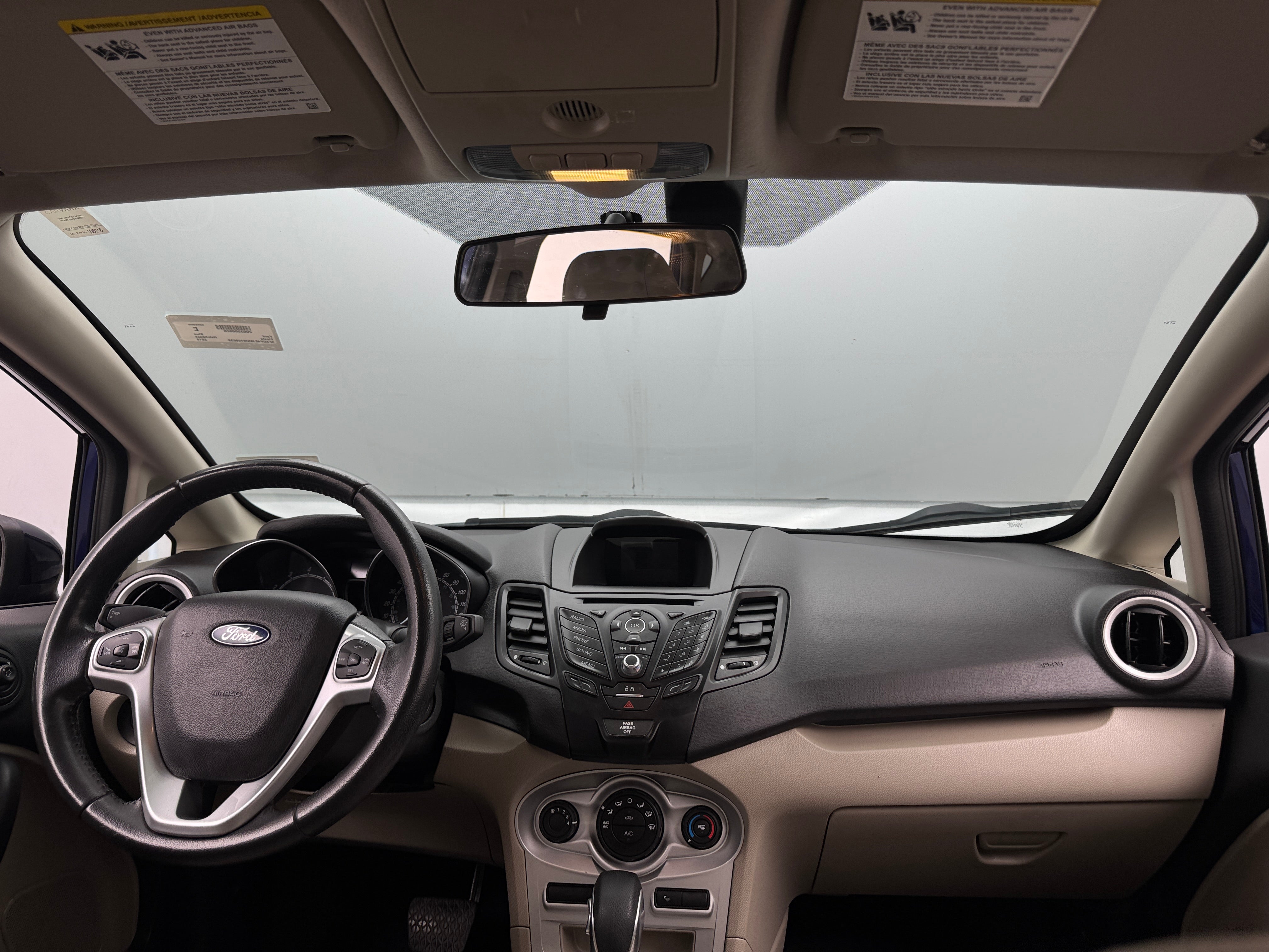 2016 Ford Fiesta SE 3