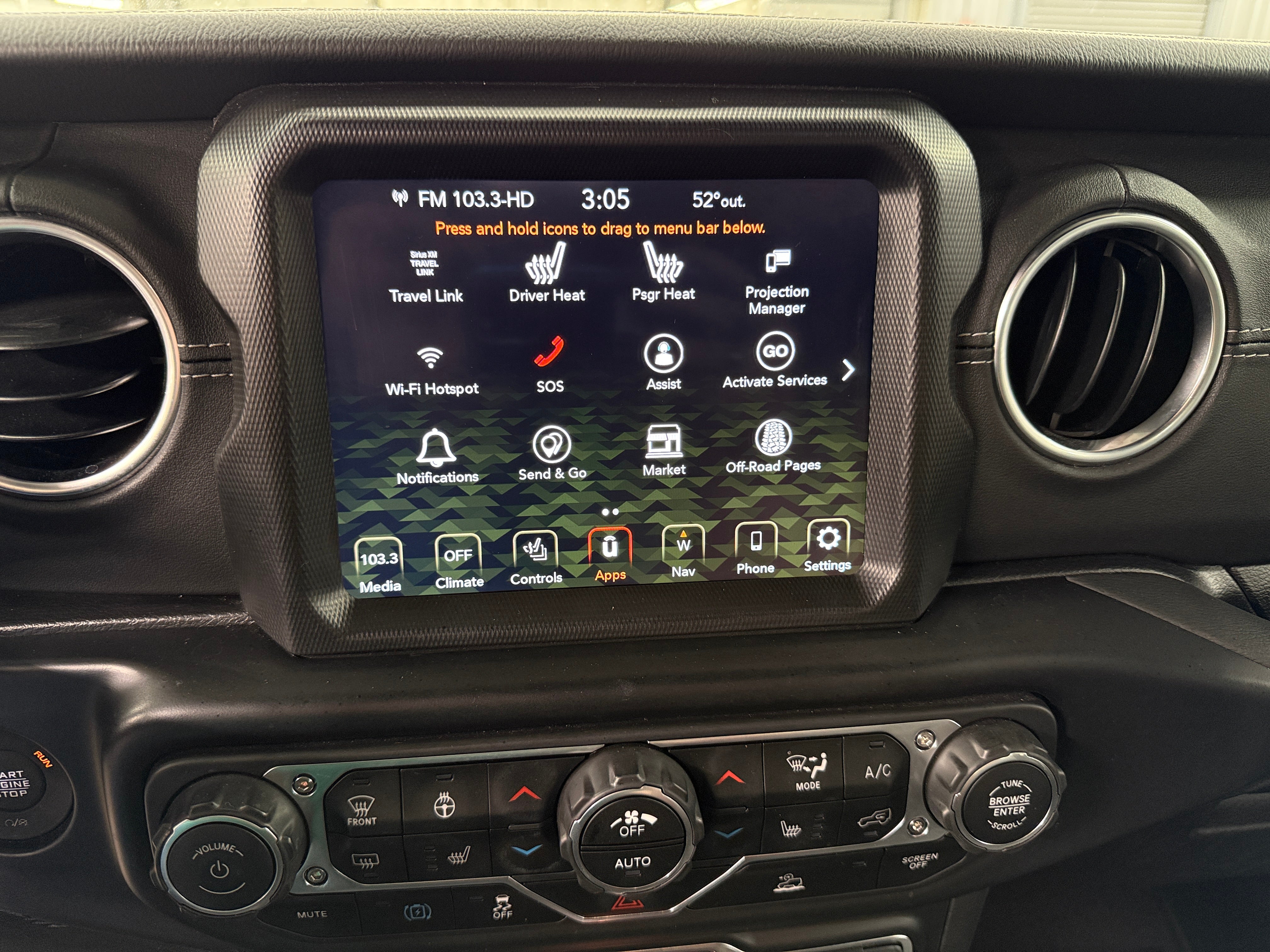 2022 Jeep Wrangler Unlimited Sahara 4xe 3