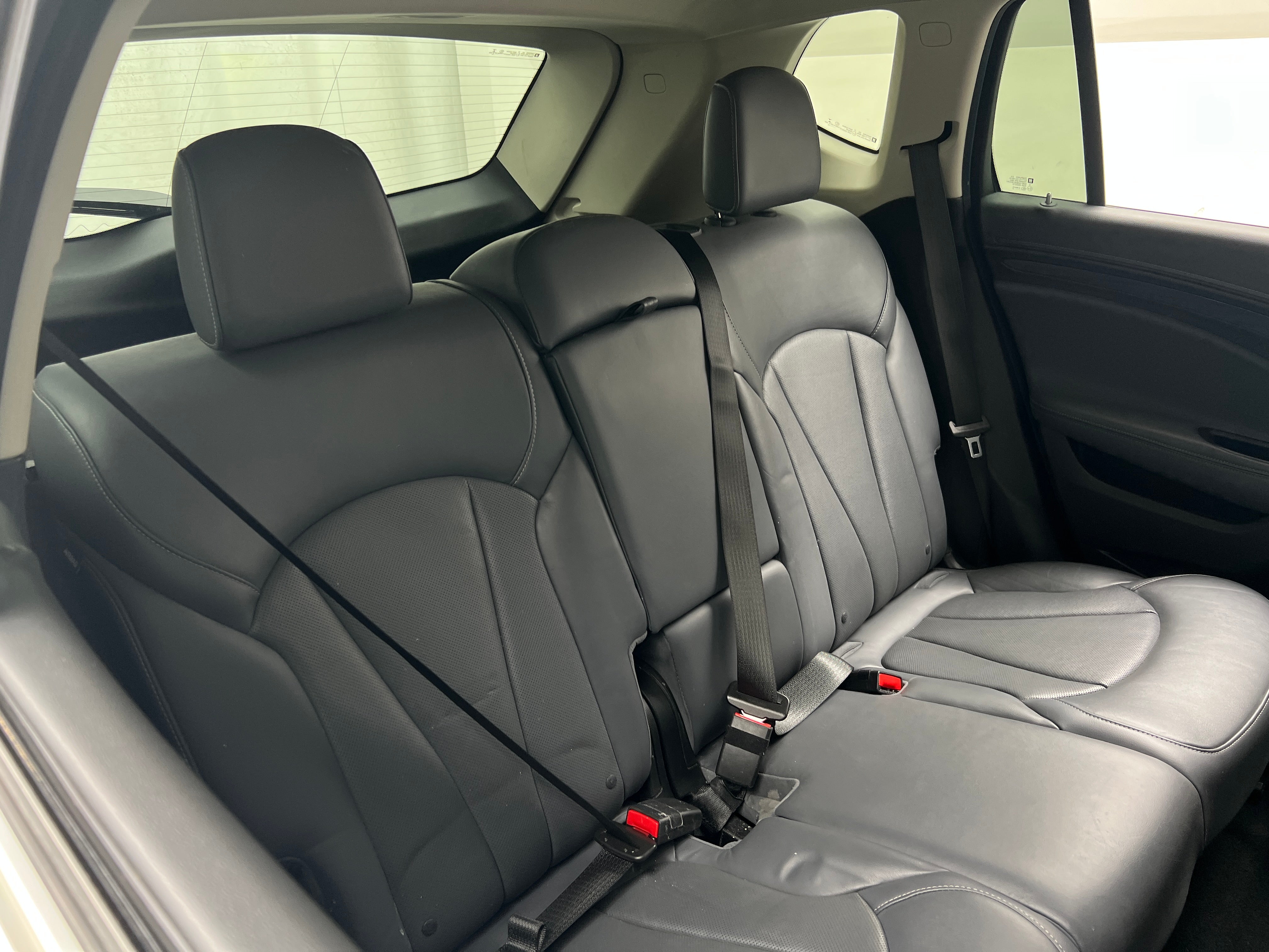 2020 Buick Envision Essence 5