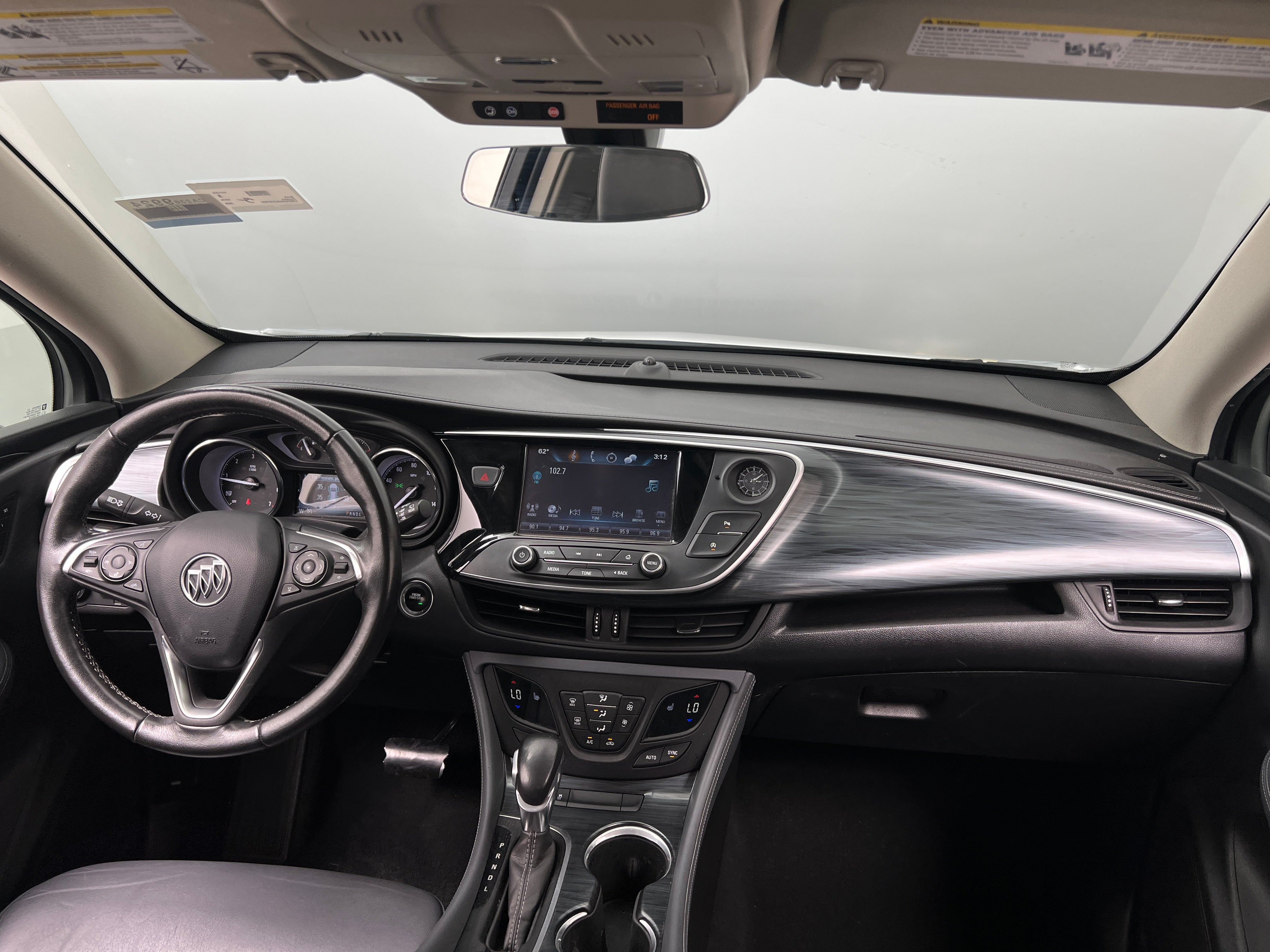 2020 Buick Envision Essence 2