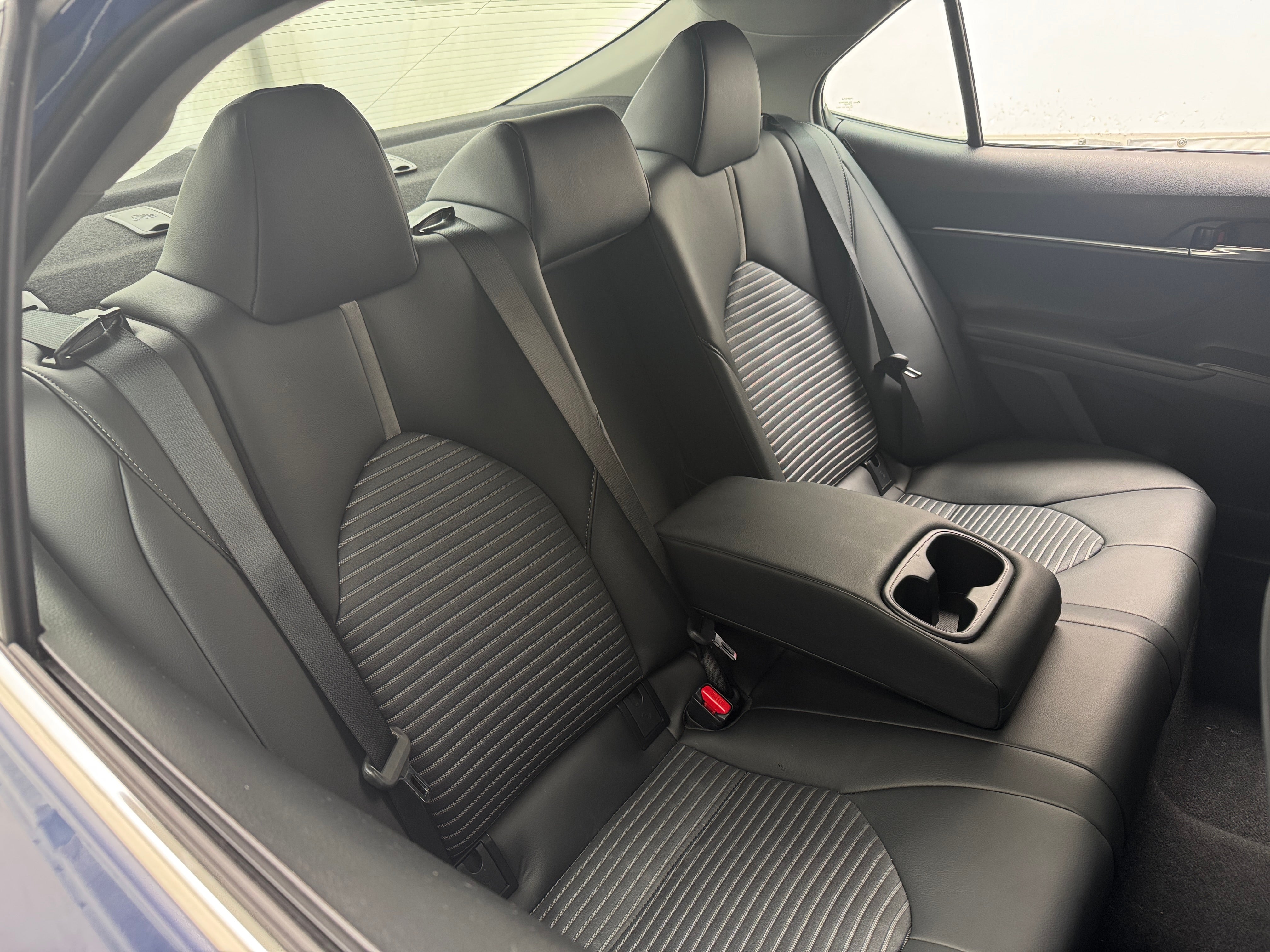 2024 Toyota Camry SE 6