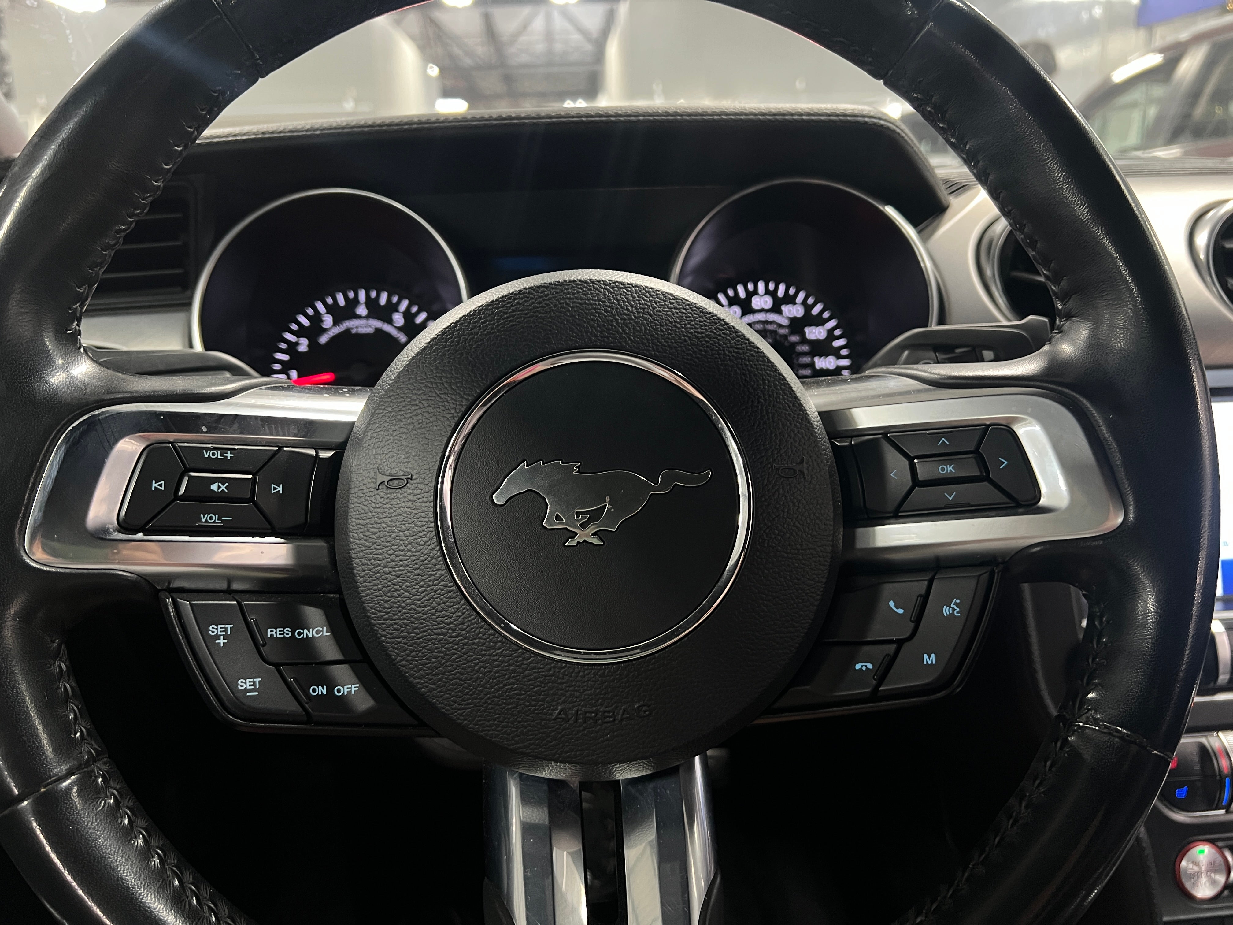 2022 Ford Mustang  5