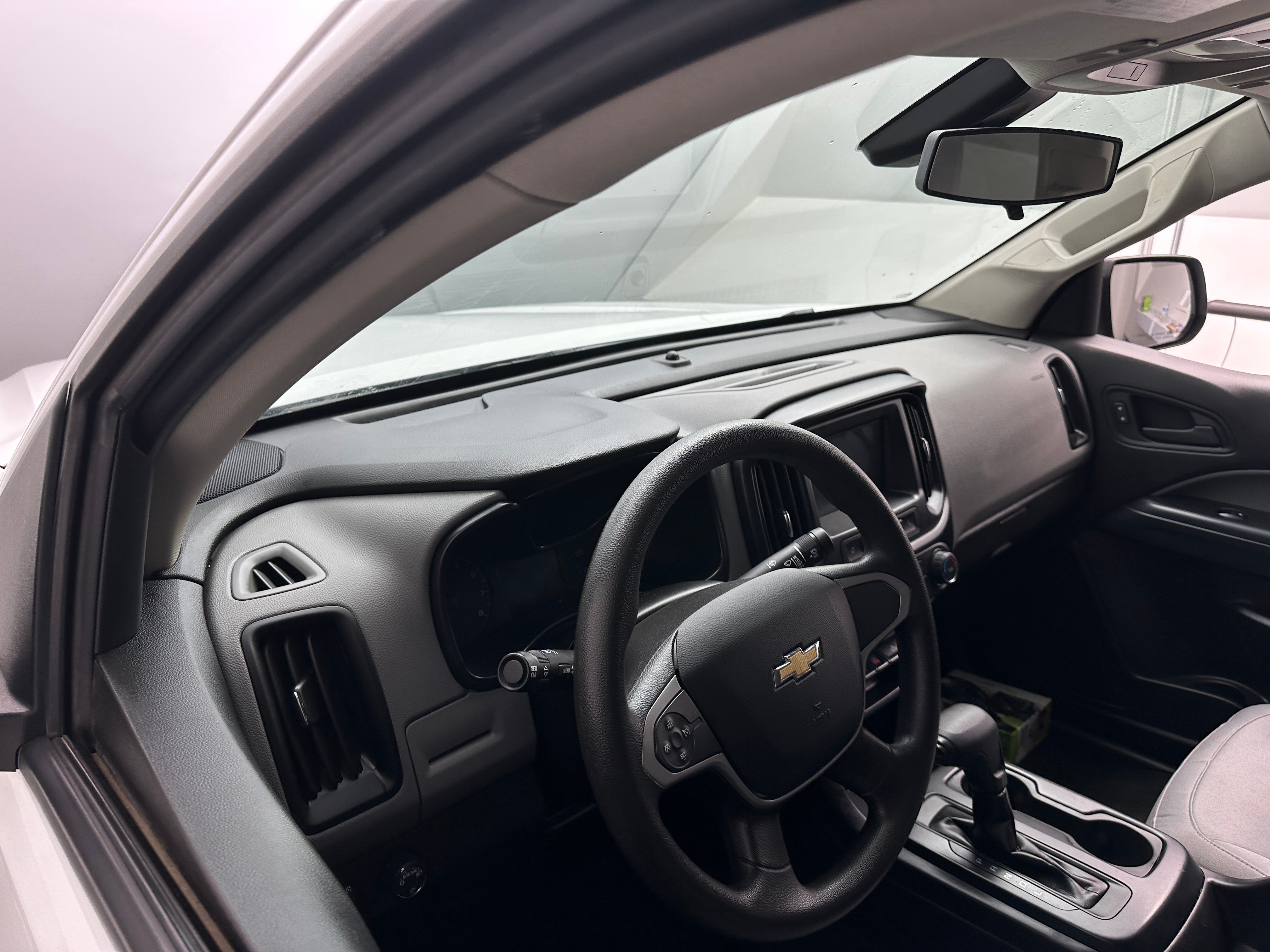 2018 Chevrolet Colorado Work Truck 3