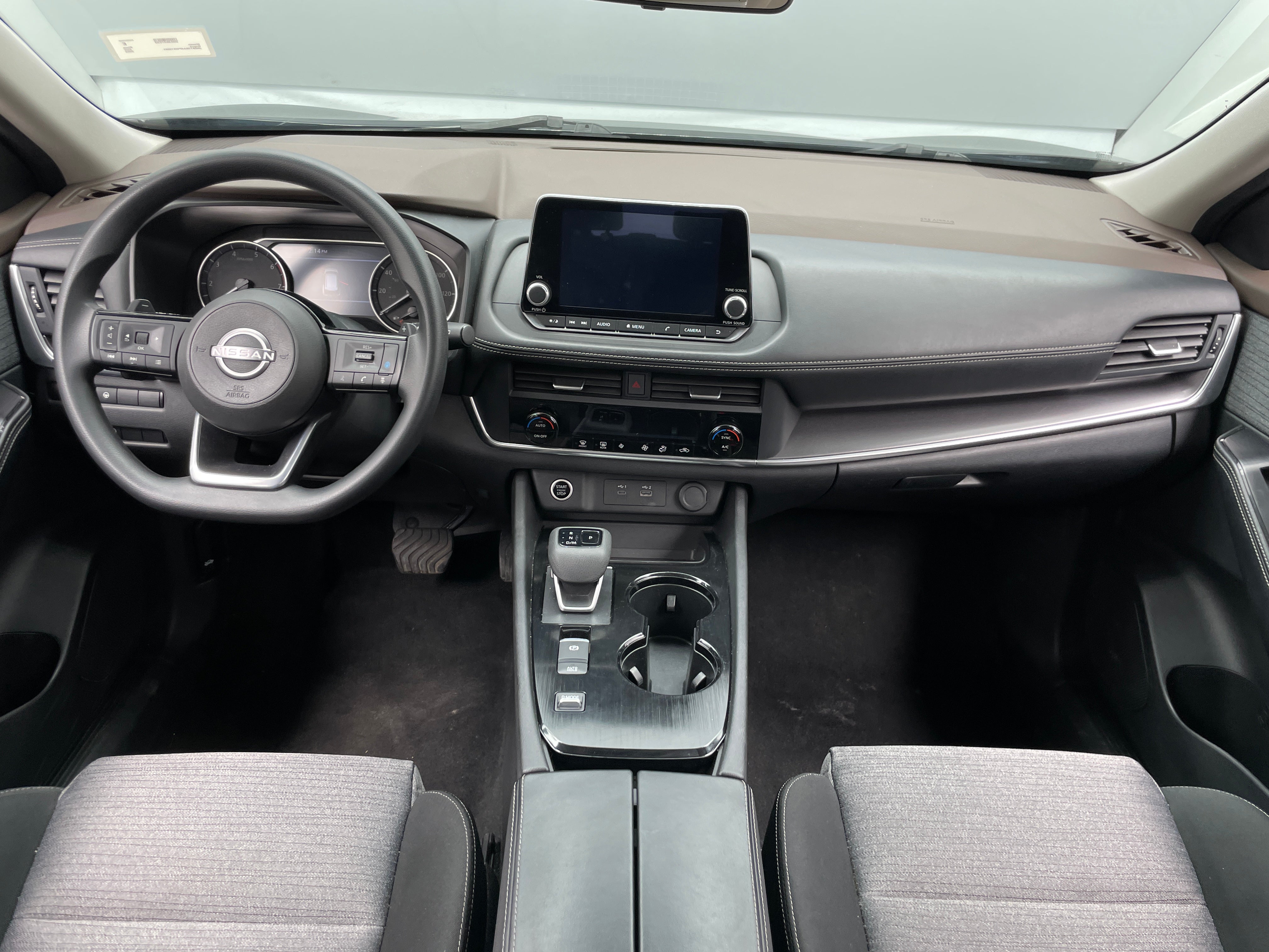 2023 Nissan Rogue SV 3