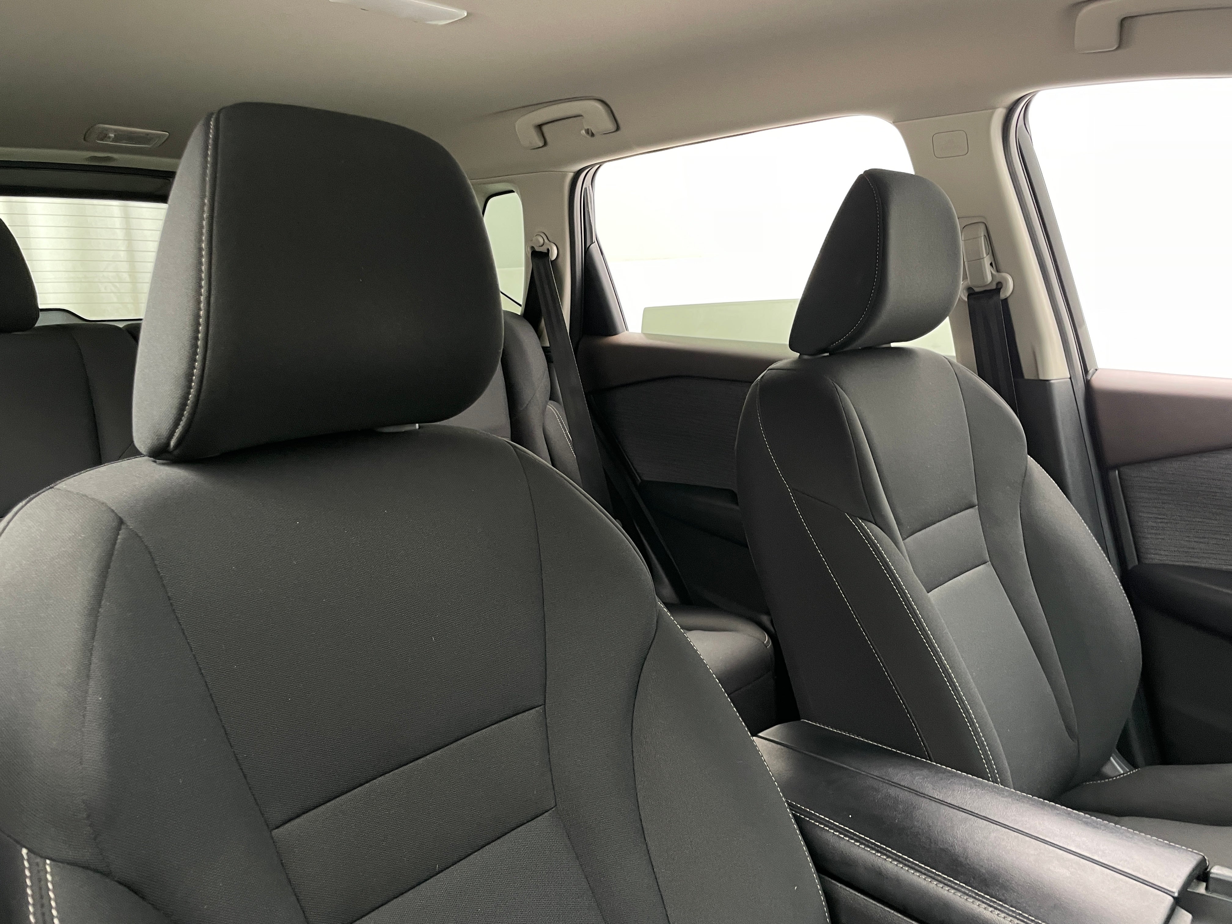 2023 Nissan Rogue S 2