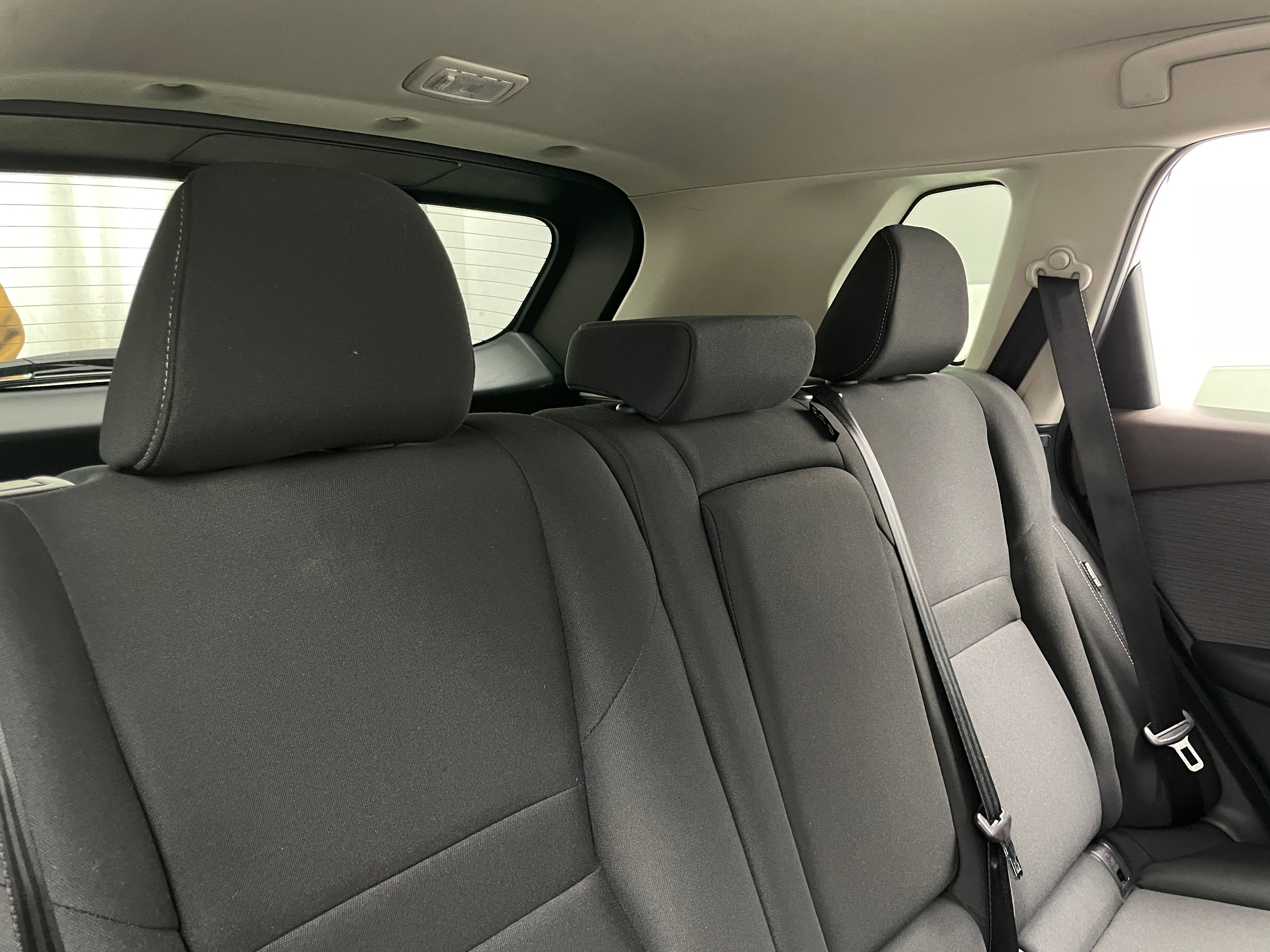 2023 Nissan Rogue S 6