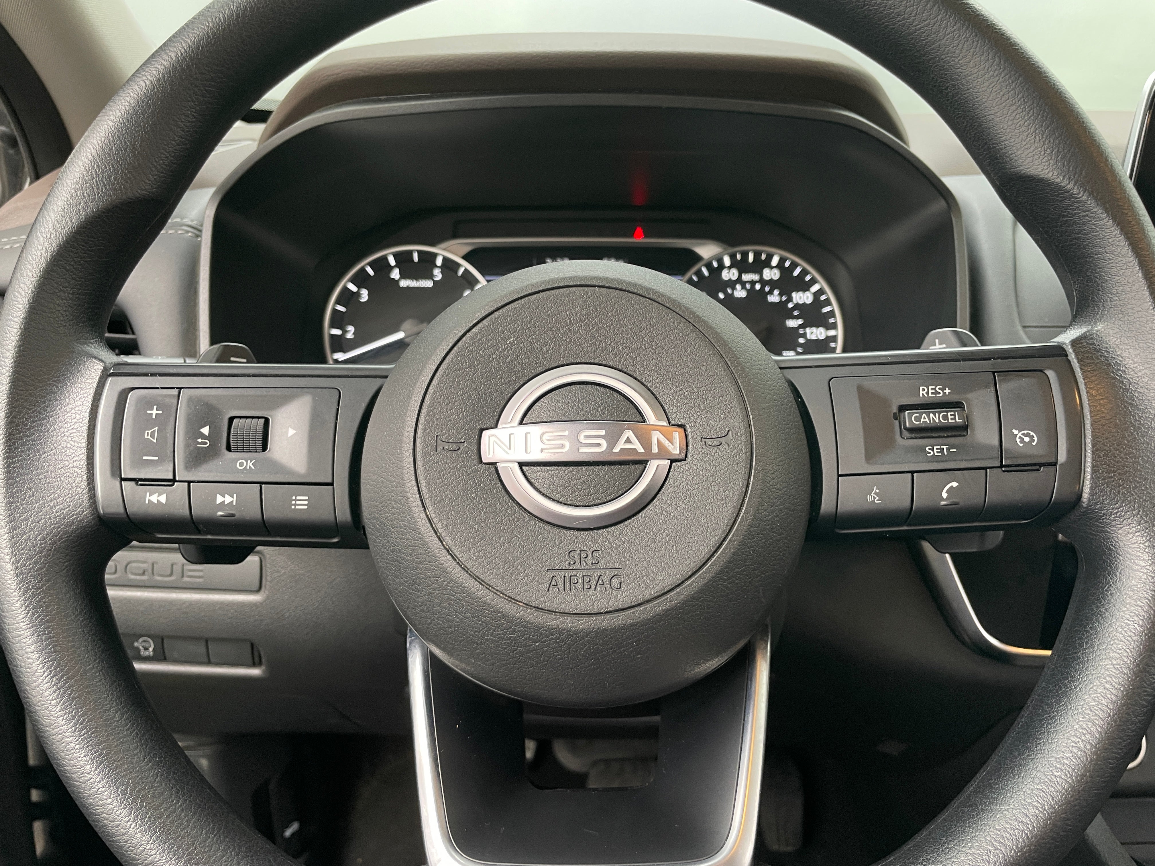 2023 Nissan Rogue S 5