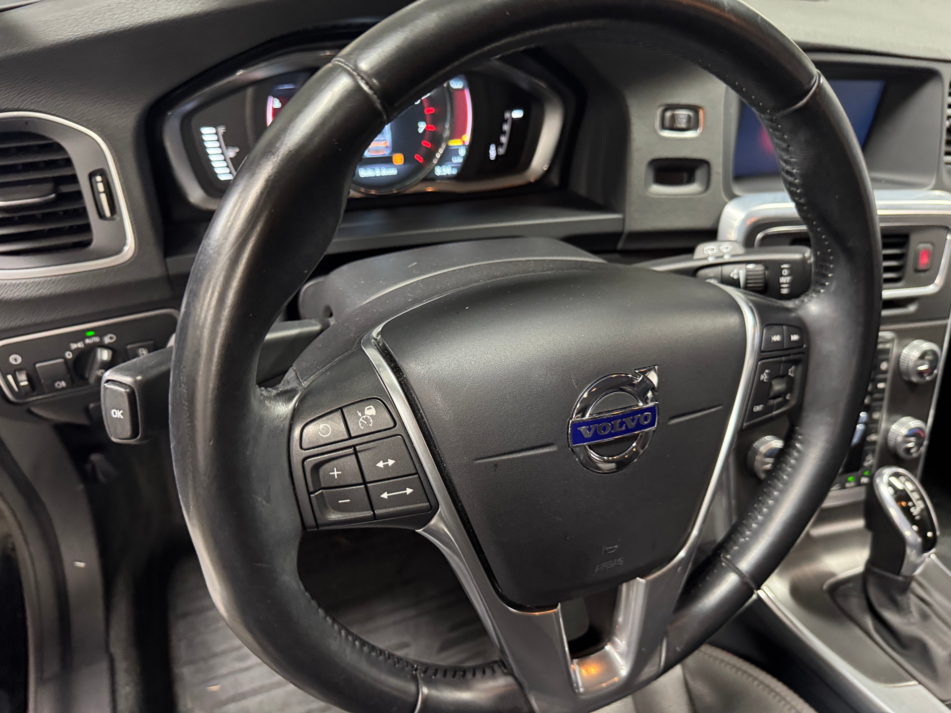 2016 Volvo V60 T5 4