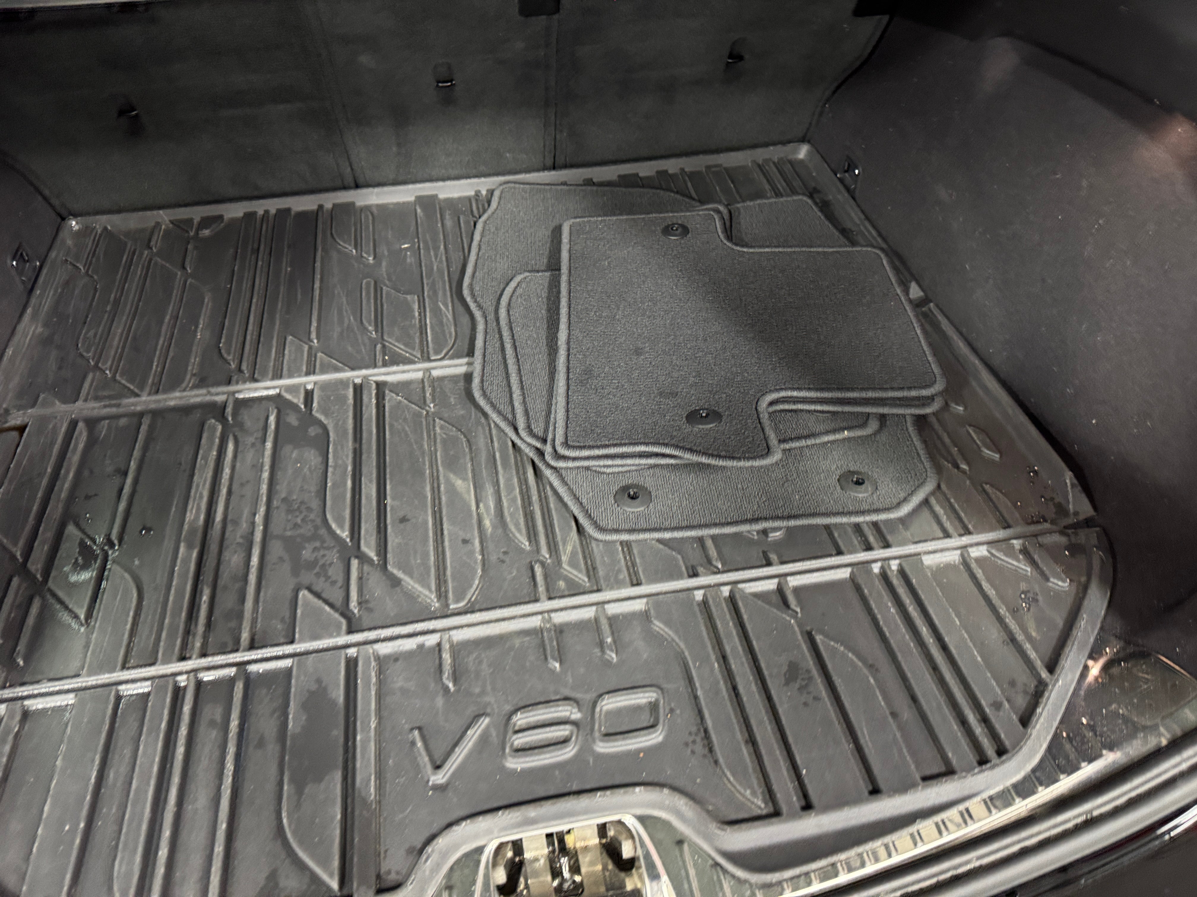 2016 Volvo V60 T5 6