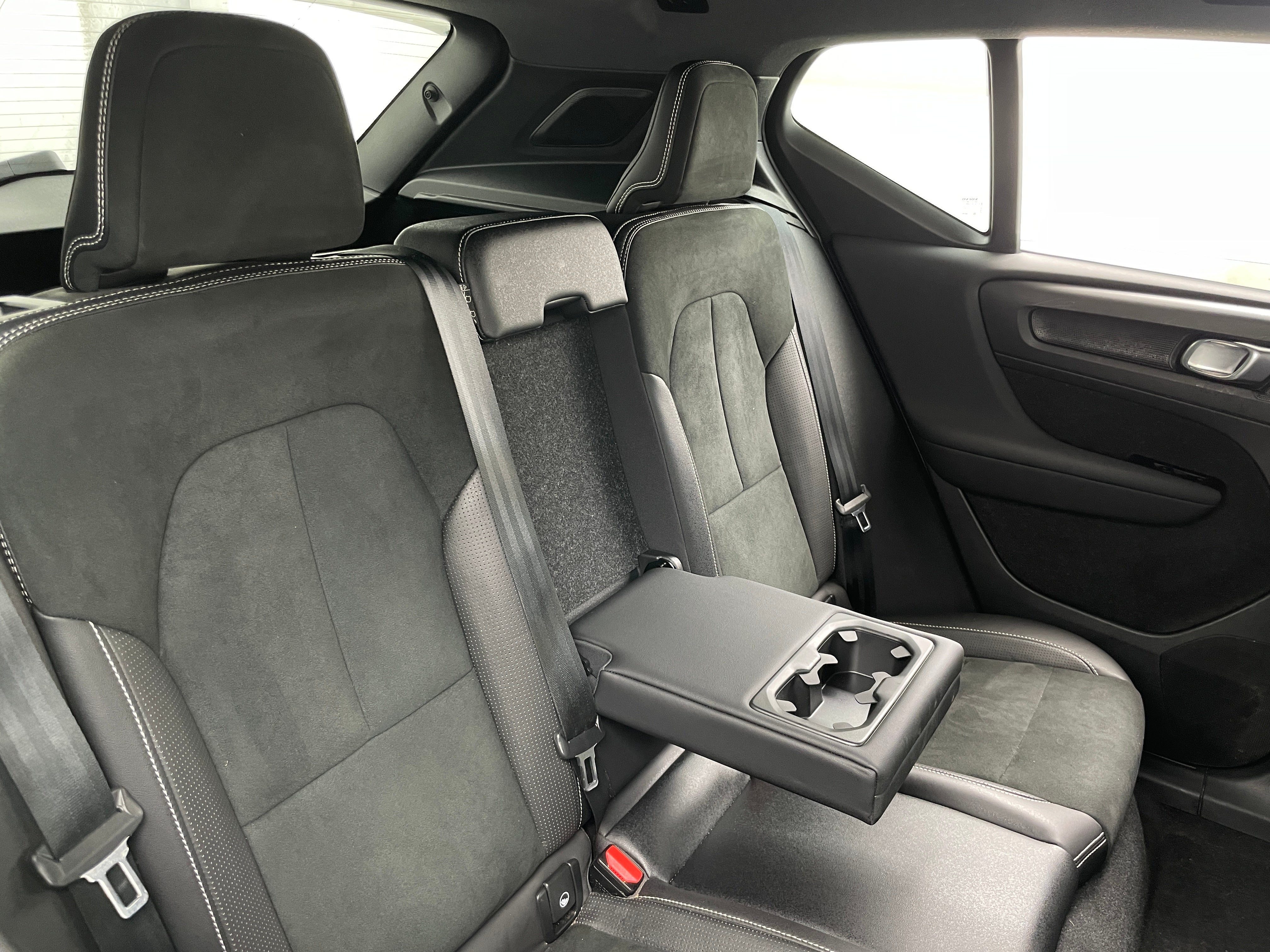2021 Volvo XC40 Recharge Core 5