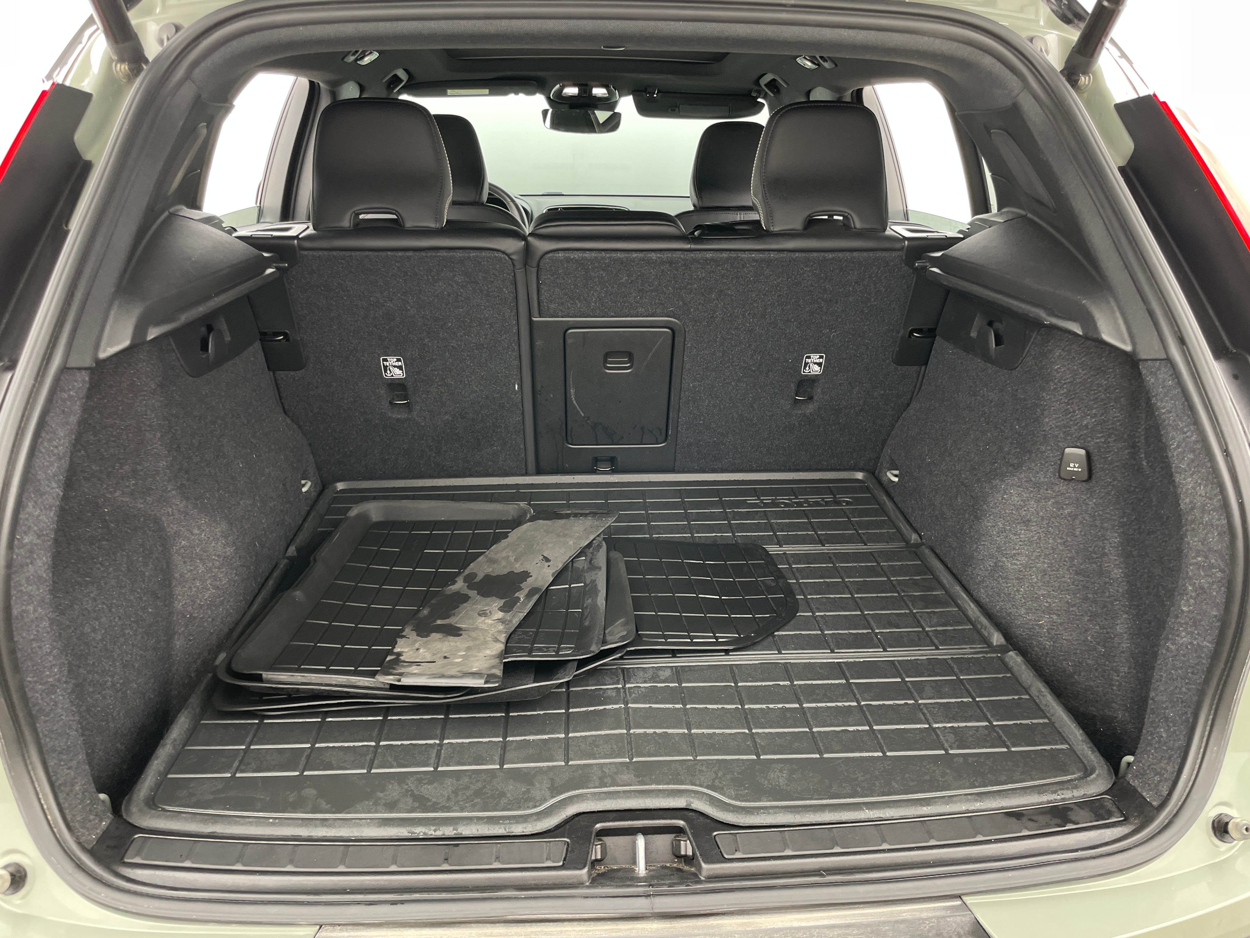 2021 Volvo XC40 Recharge Core 6