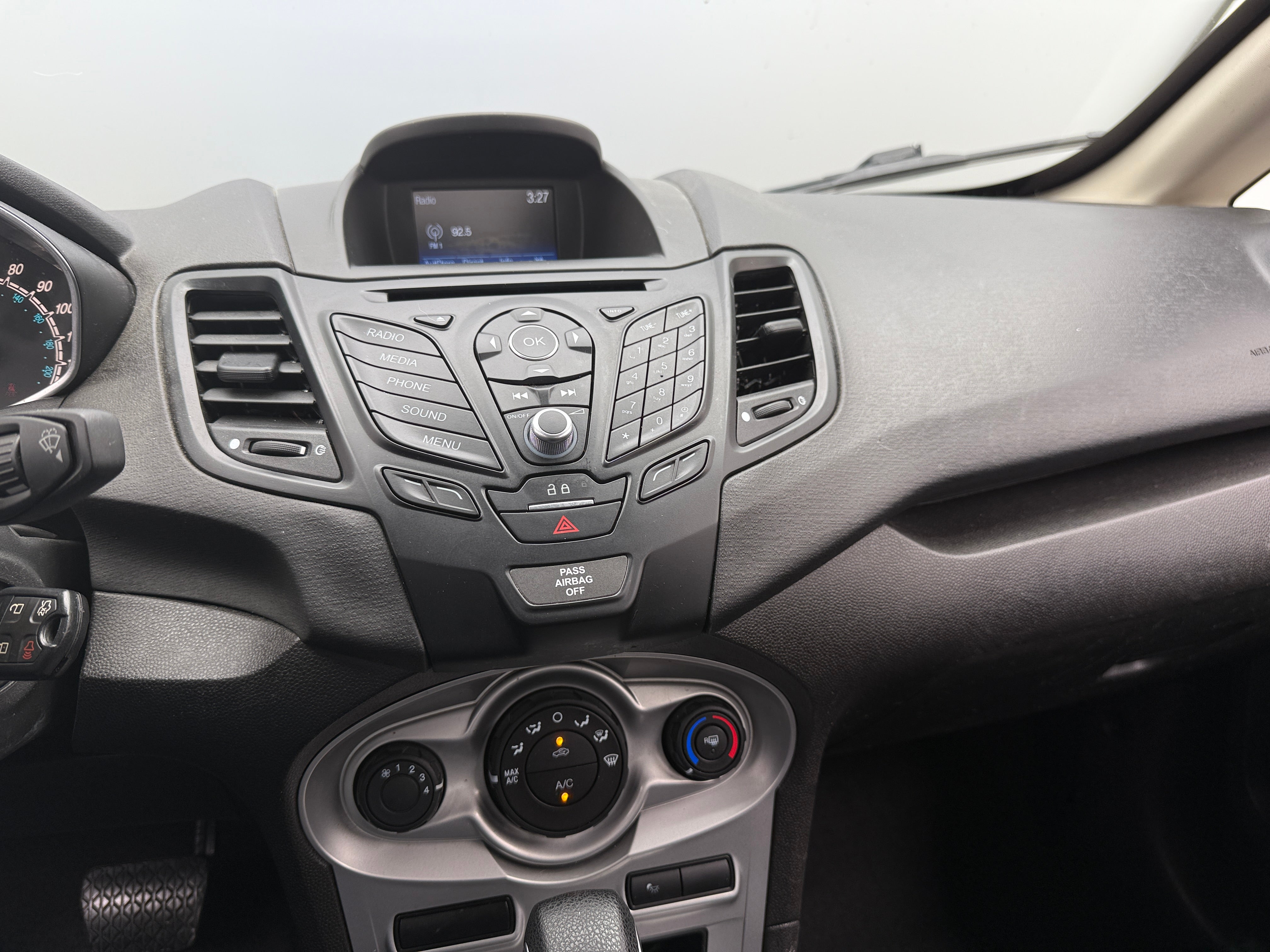 2018 Ford Fiesta SE 4