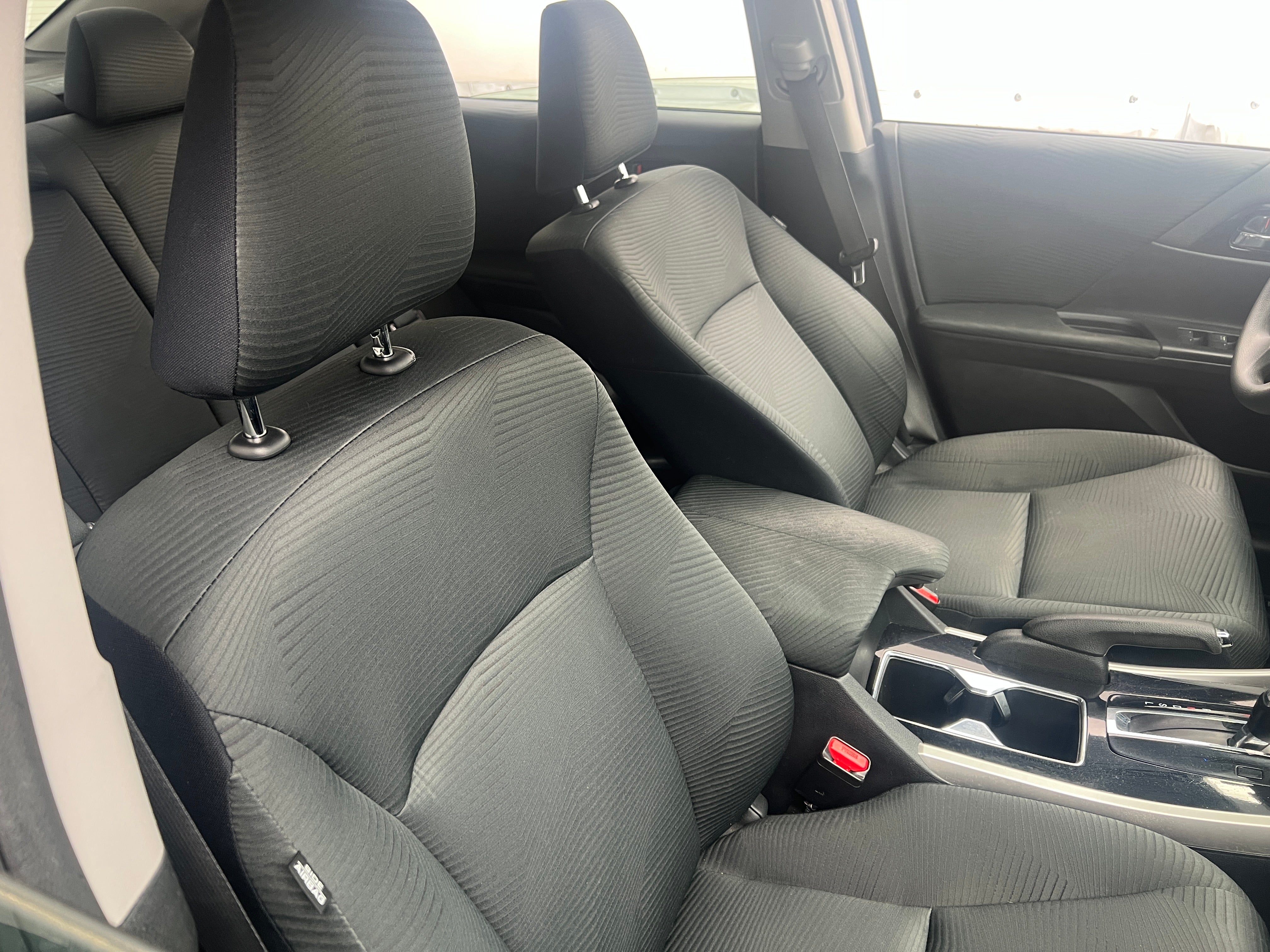 2016 Honda Accord LX 2