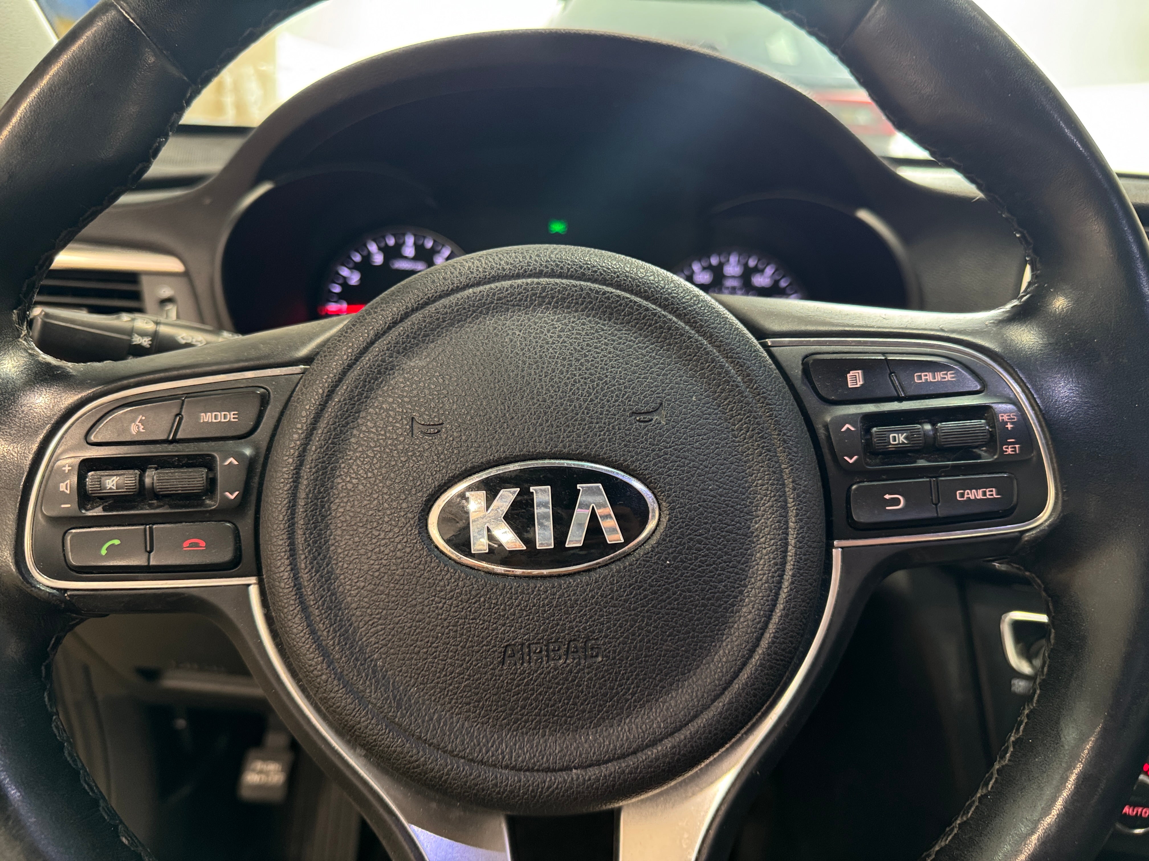 2018 Kia Optima EX 4