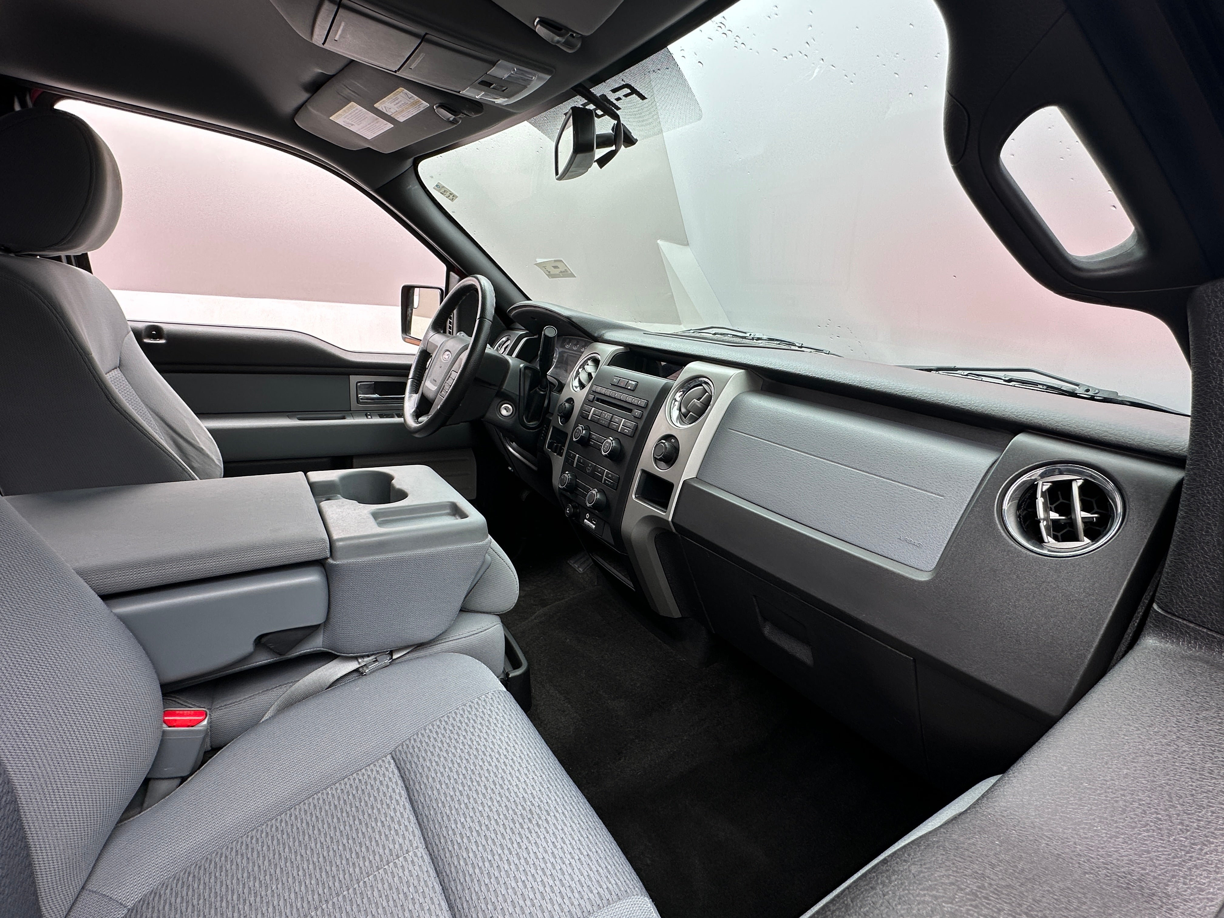 2011 Ford Econoline E-150 3