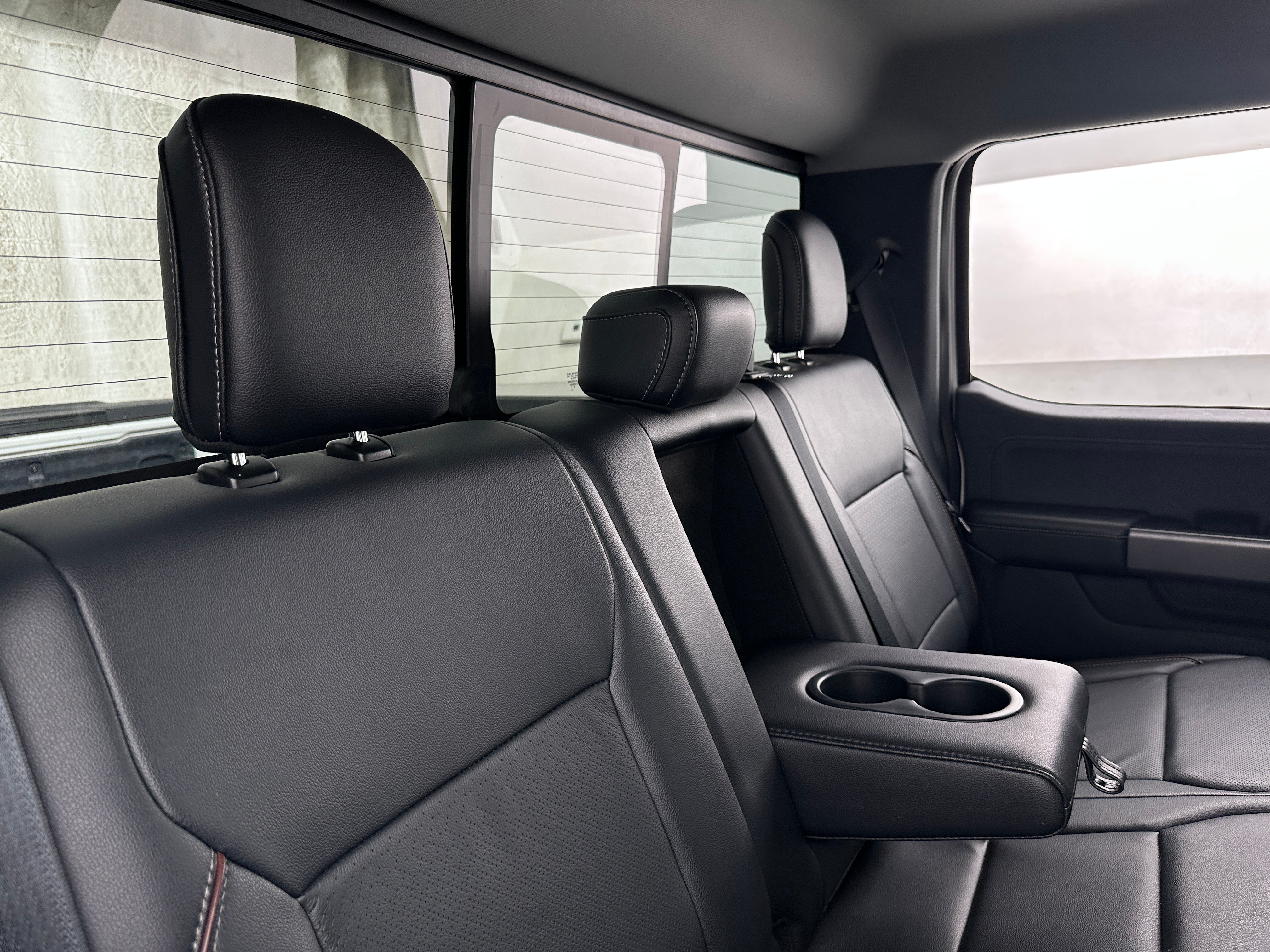 2022 Ford Econoline E-150 5