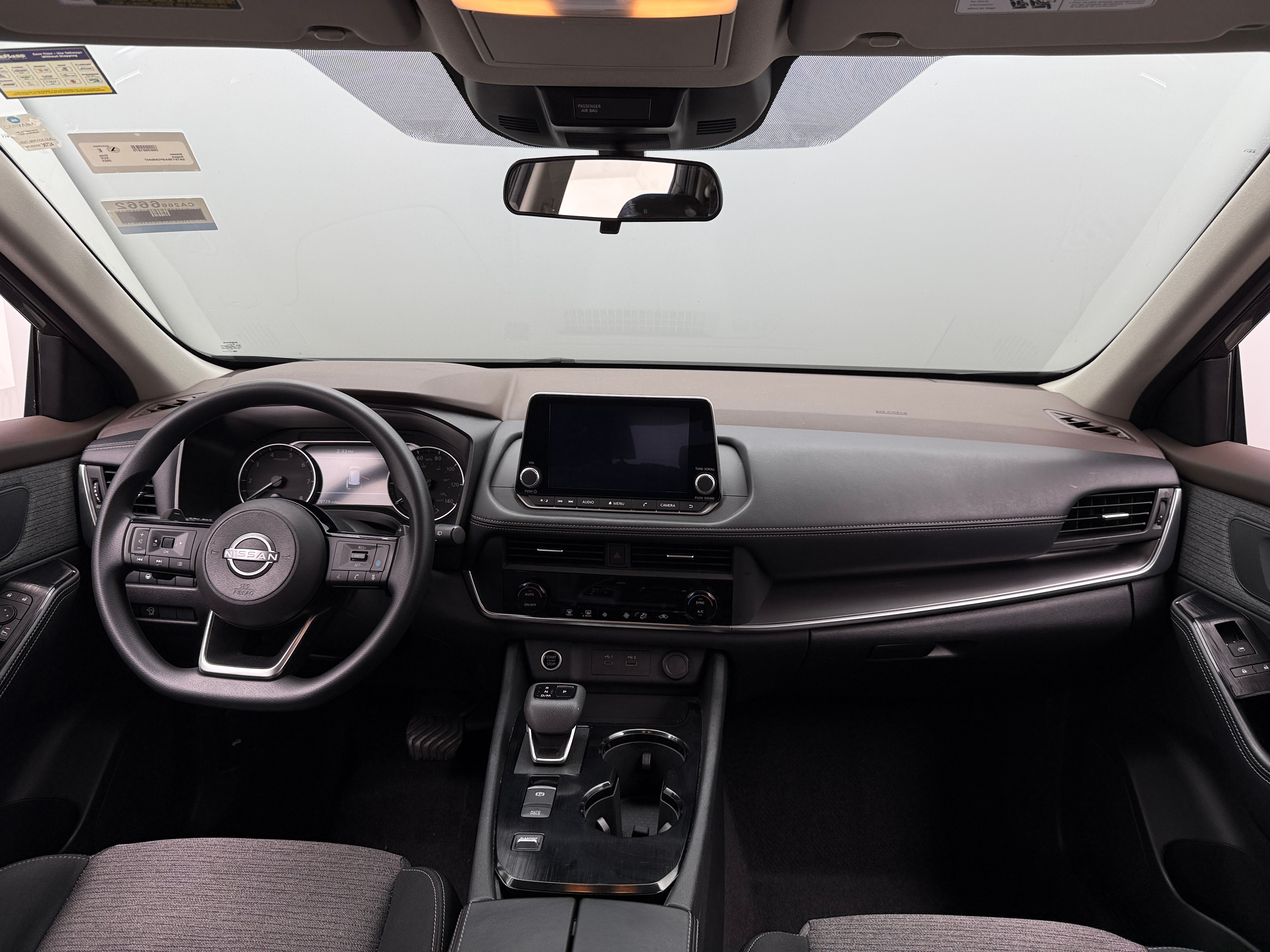 2023 Nissan Rogue SV 3