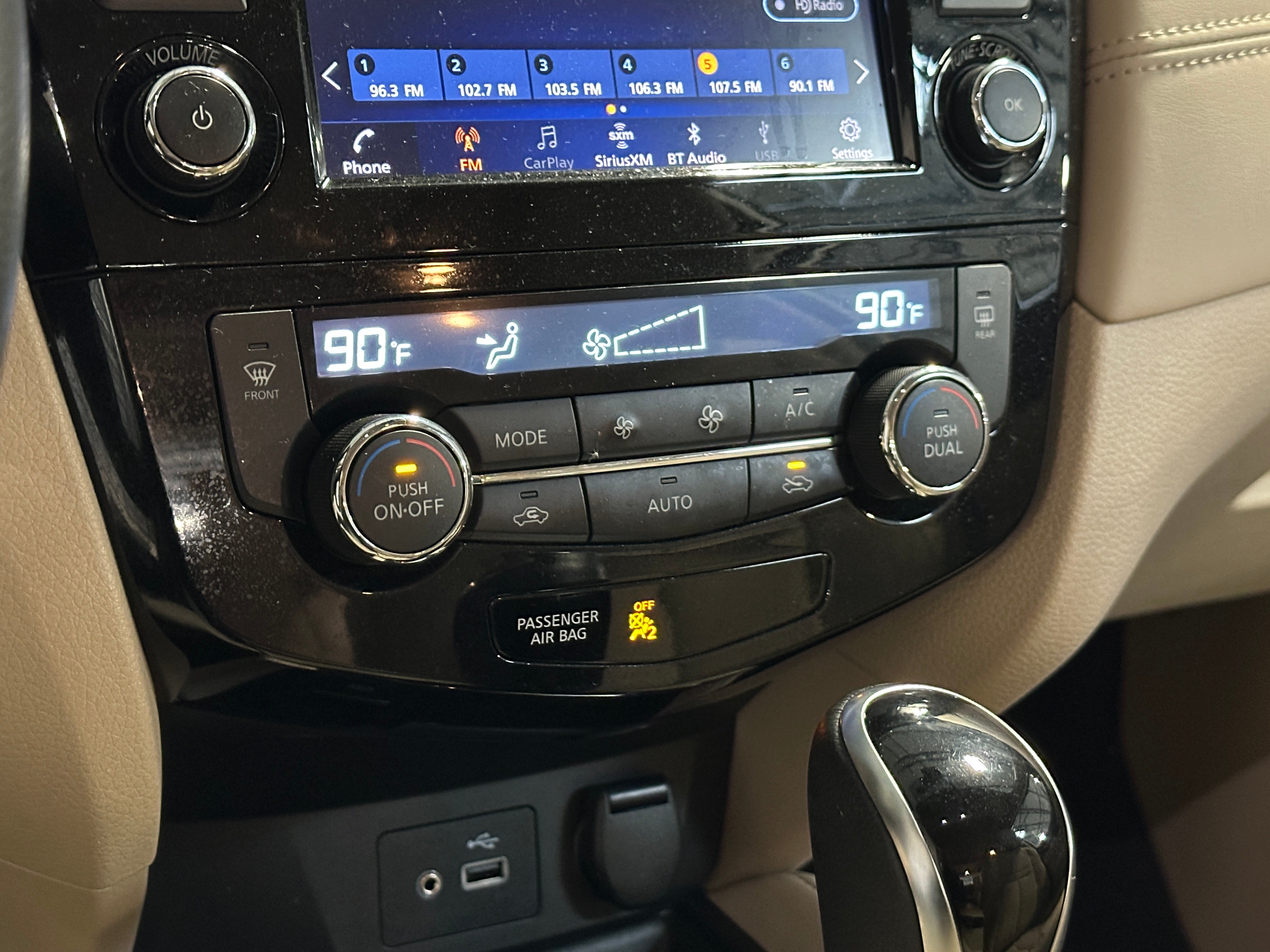2020 Nissan Rogue SL 3
