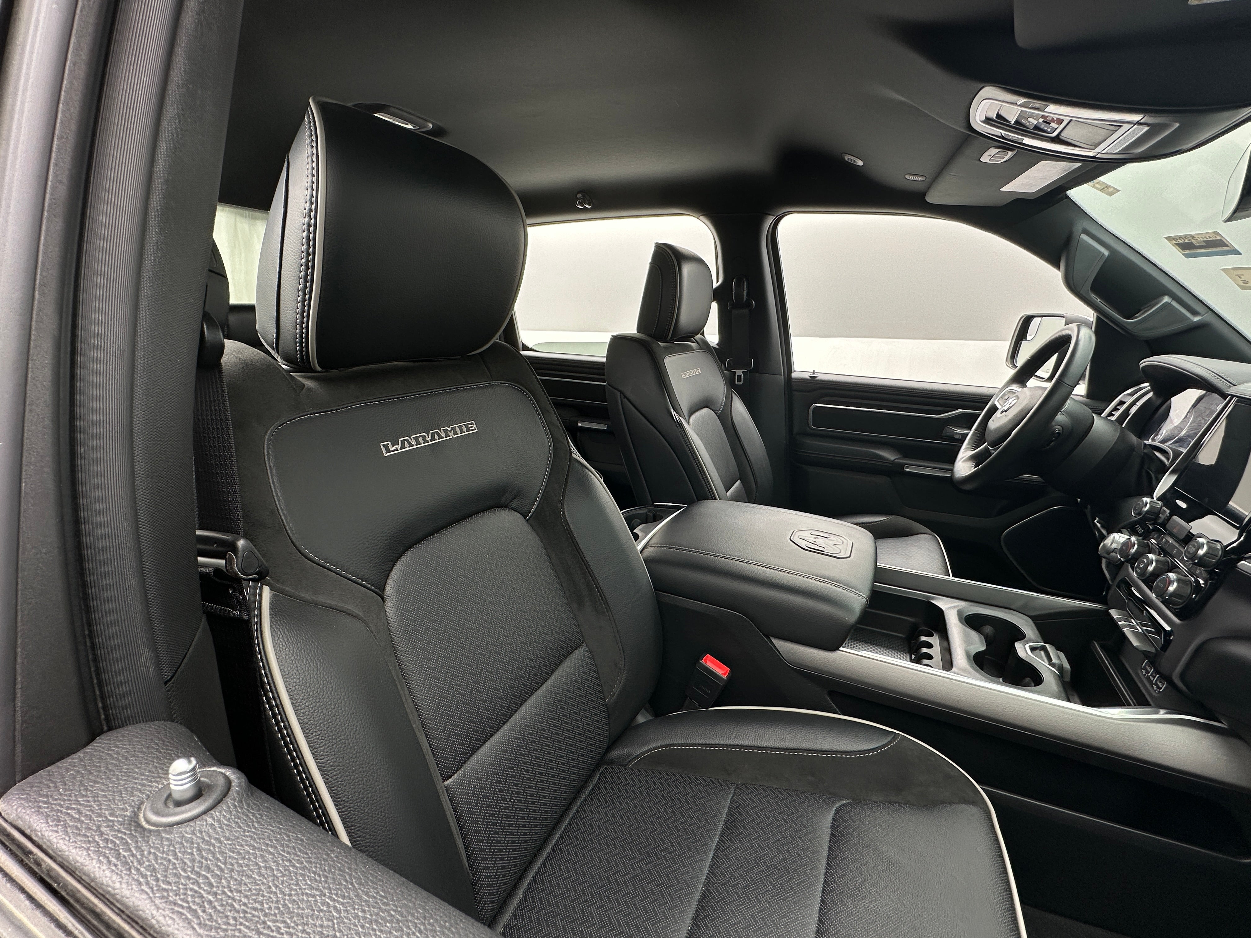 2023 RAM 1500 Laramie 2