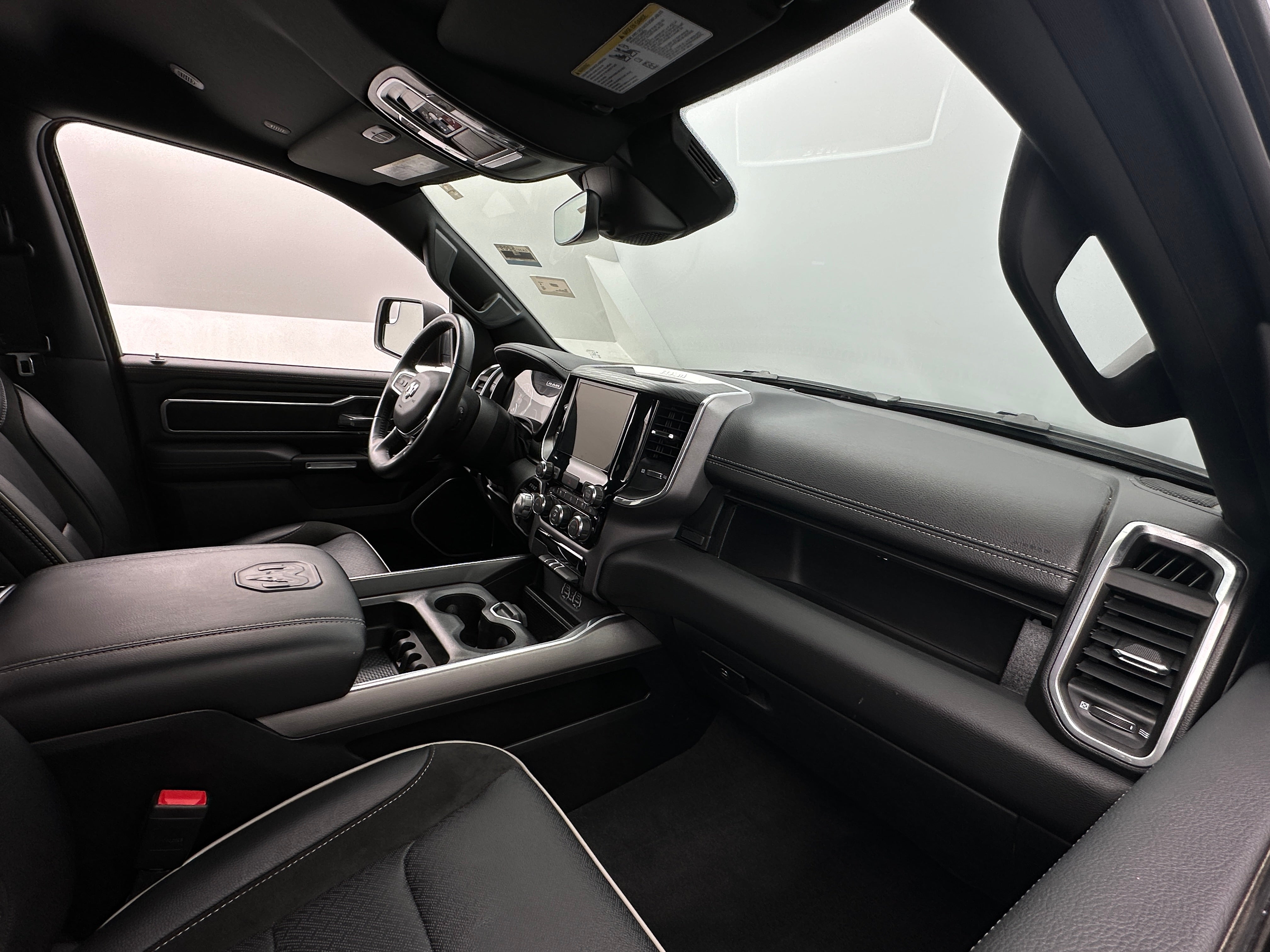 2023 RAM 1500 Laramie 3