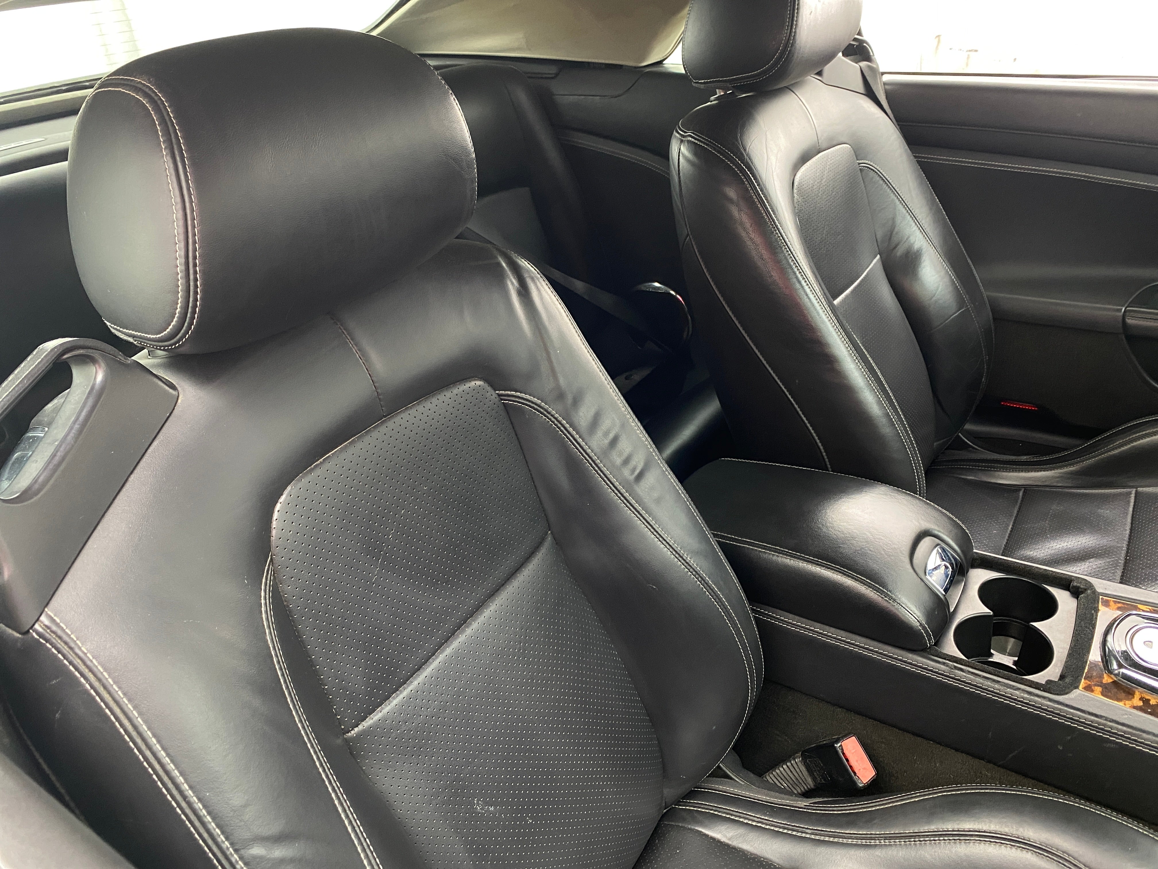 2010 Jaguar XK  2