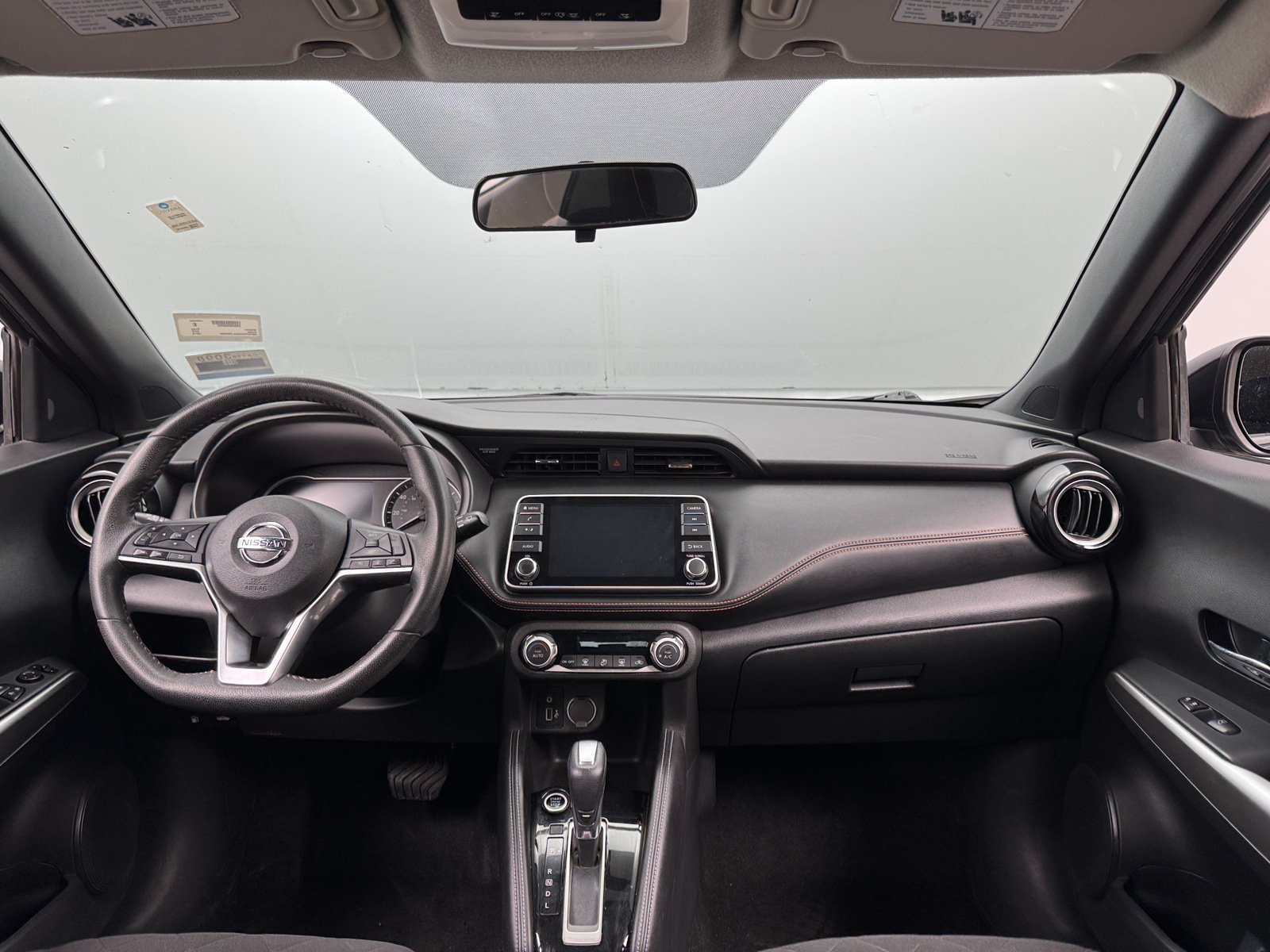 Thumbnail: 2018 Nissan Kicks - 3