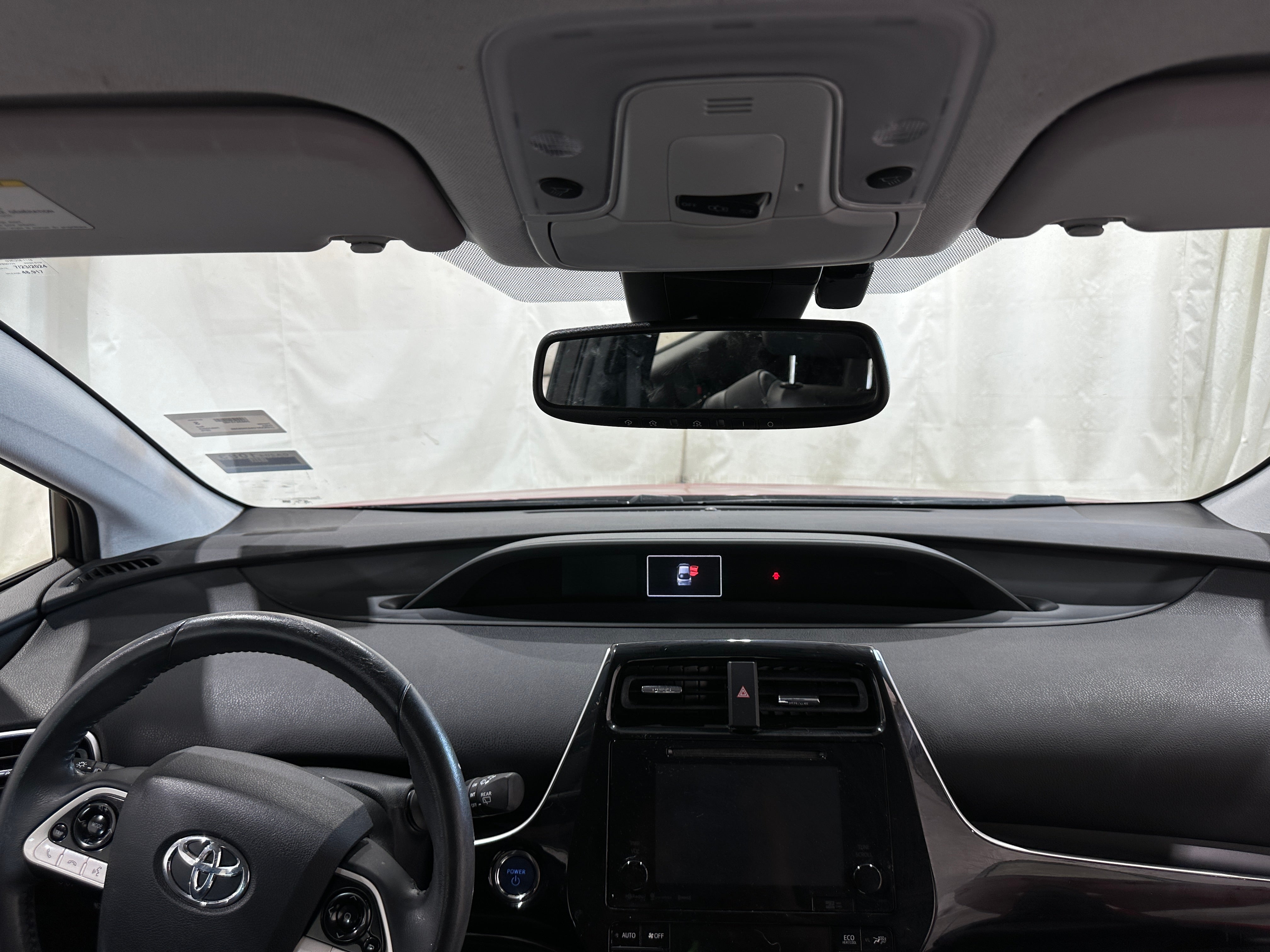 2016 Toyota Prius Four Touring 2