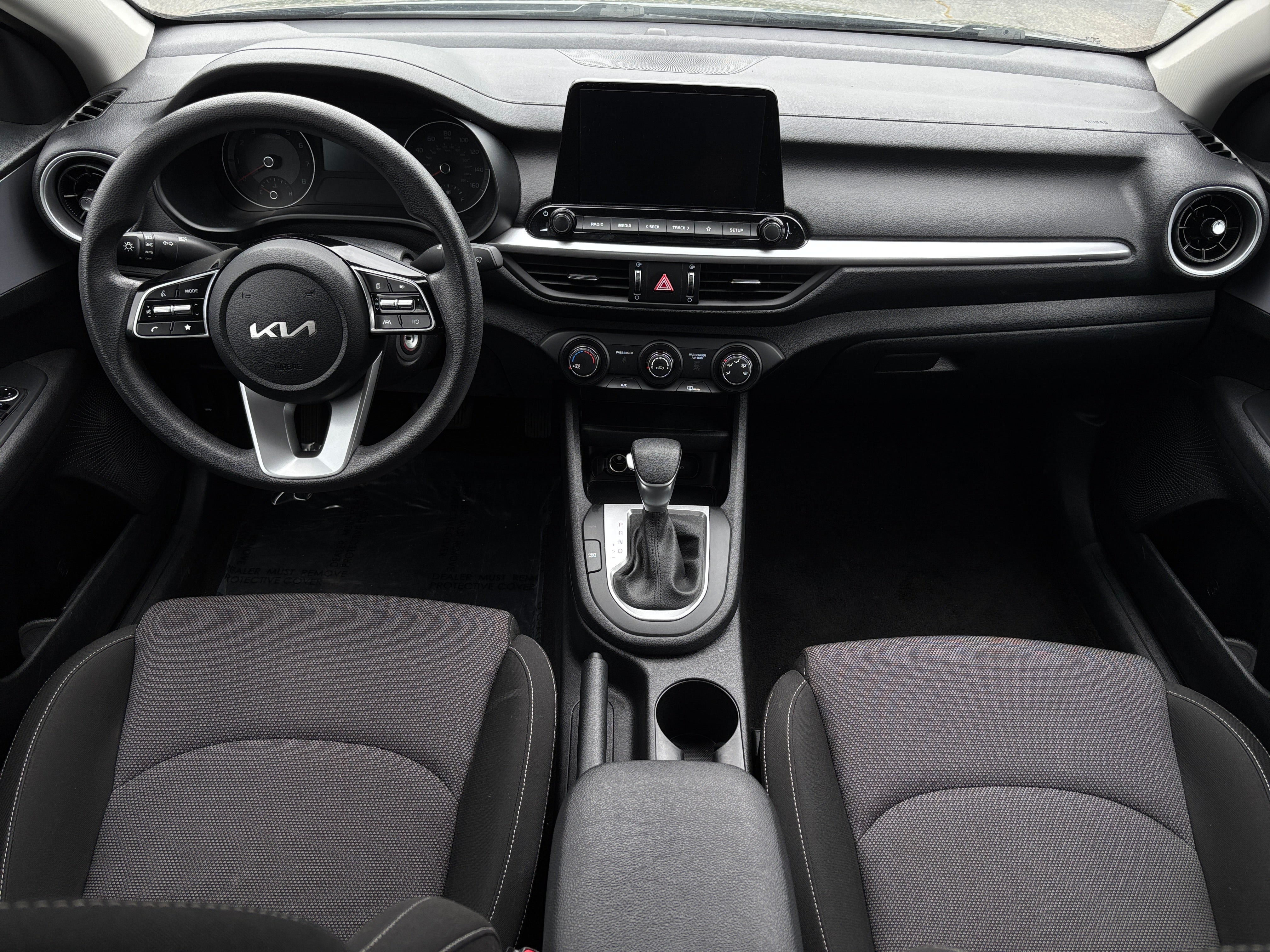 2024 Kia Forte LXS 3