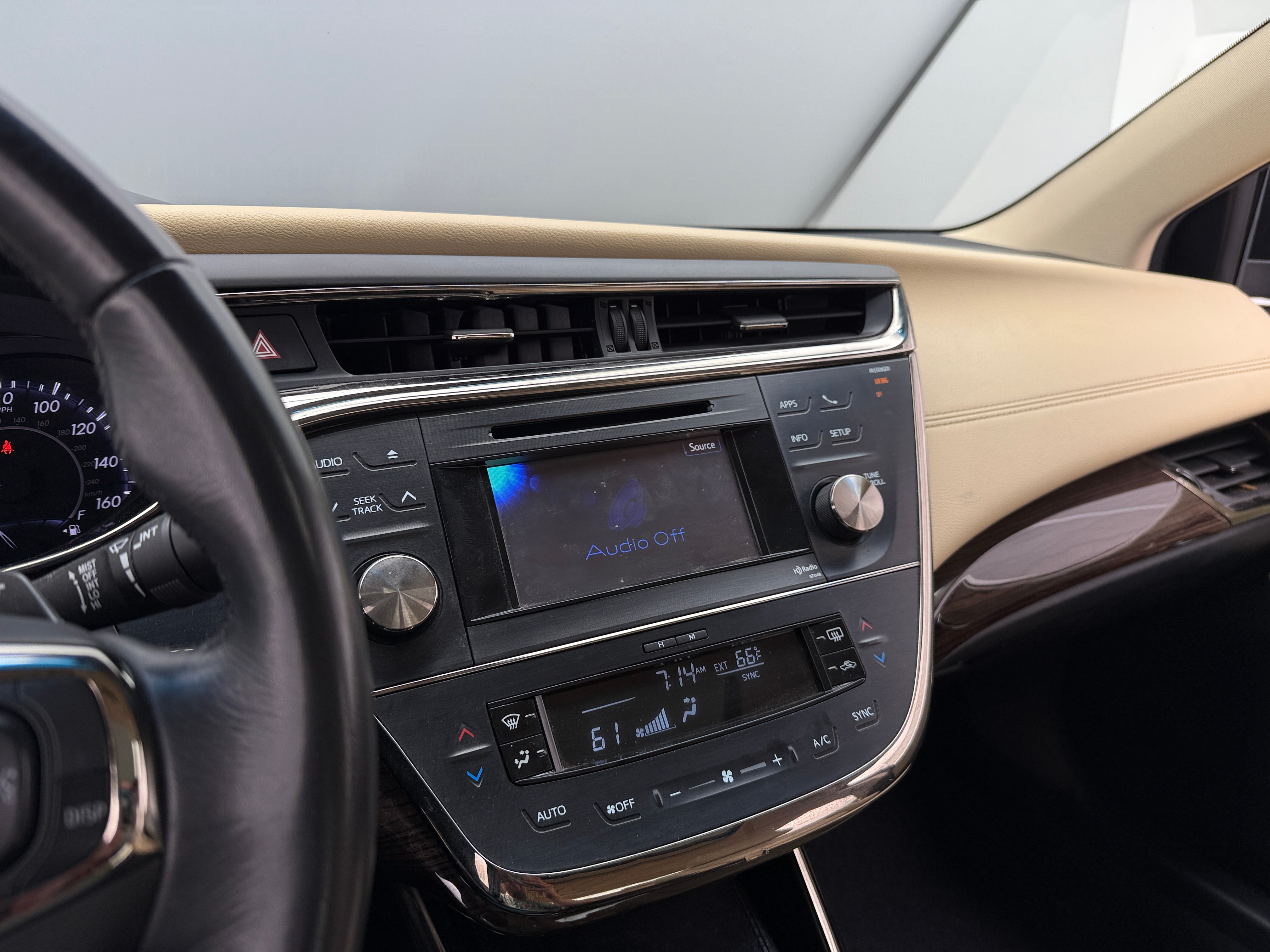 2014 Toyota Avalon Touring 3