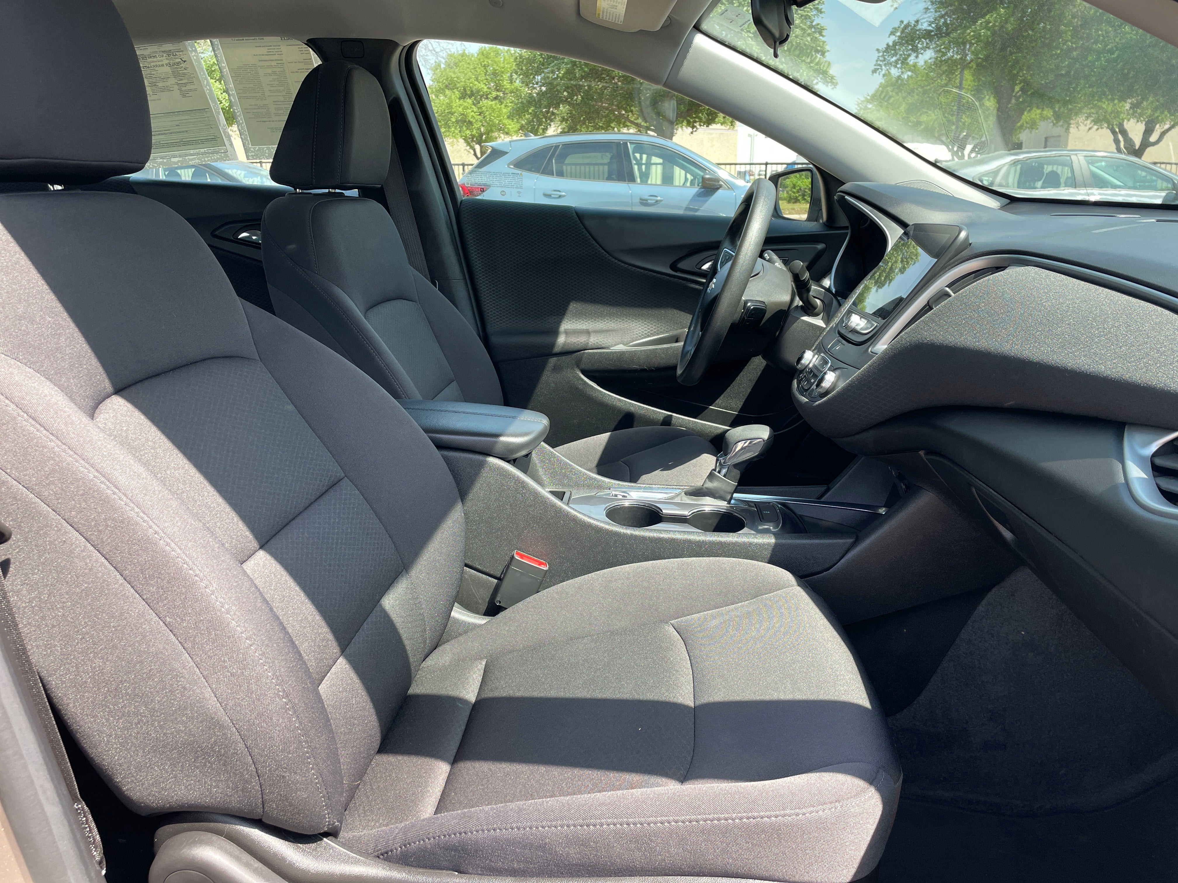 2023 Chevrolet Malibu LT 2